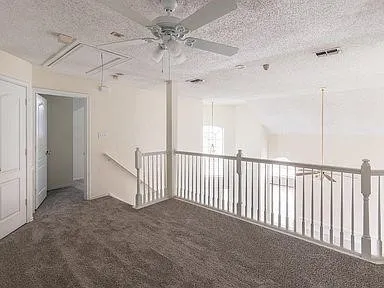 Single Family Residence For Rent in Denton County , 943 Winterstone Drive, Lewisville, Texas 75067, 3 Bedroom, 3 Bathroom, 2 Garage spaces, 1,750 Sqft, built in 1993, mls#21302720, Real Estate Agent in Lewisville, Homes For Rent in Denton county, Homes For Rent in Lewisville, Realtor in Lewisville Texas, Real Estate Brokerage Independent Realty Texas, Luminita Cordes Realtor