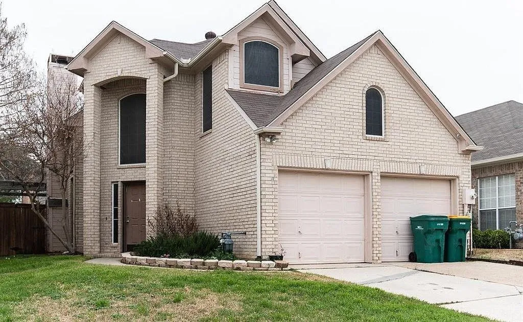 Single Family Residence For Rent in Denton County , 943 Winterstone Drive, Lewisville, Texas 75067, 3 Bedroom, 3 Bathroom, 2 Garage spaces, 1,750 Sqft, built in 1993, mls#21302720, Real Estate Agent in Lewisville, Homes For Rent in Denton county, Homes For Rent in Lewisville, Realtor in Lewisville Texas, Real Estate Brokerage Independent Realty Texas, Luminita Cordes Realtor
