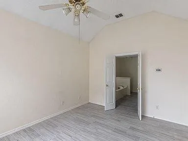 Single Family Residence For Rent in Denton County , 943 Winterstone Drive, Lewisville, Texas 75067, 3 Bedroom, 3 Bathroom, 2 Garage spaces, 1,750 Sqft, built in 1993, mls#21302720, Real Estate Agent in Lewisville, Homes For Rent in Denton county, Homes For Rent in Lewisville, Realtor in Lewisville Texas, Real Estate Brokerage Independent Realty Texas, Luminita Cordes Realtor