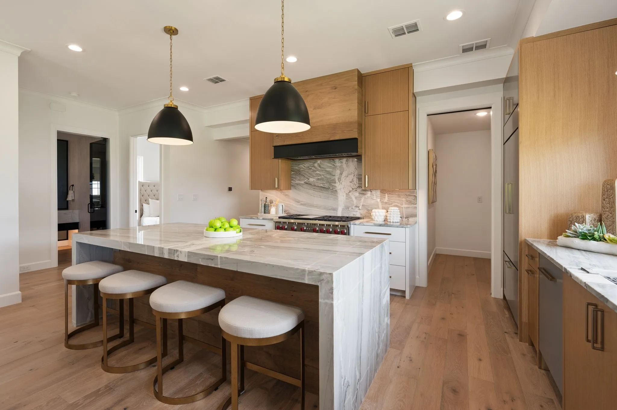 Single Family Residence For Sale in Tarrant County , 2913 Lakeside Village Boulevard, Flower Mound, Texas 75022, 4 Bedroom, 5 Bathroom, 2 Garage spaces, 3,447 Sqft, built in 2024, mls#21269760, Real Estate Agent in Flower Mound, Homes For Sale in Tarrant county, Homes For Sale in Flower Mound, Realtor in Flower Mound Texas, Real Estate Brokerage Independent Realty Texas, Luminita Cordes Realtor