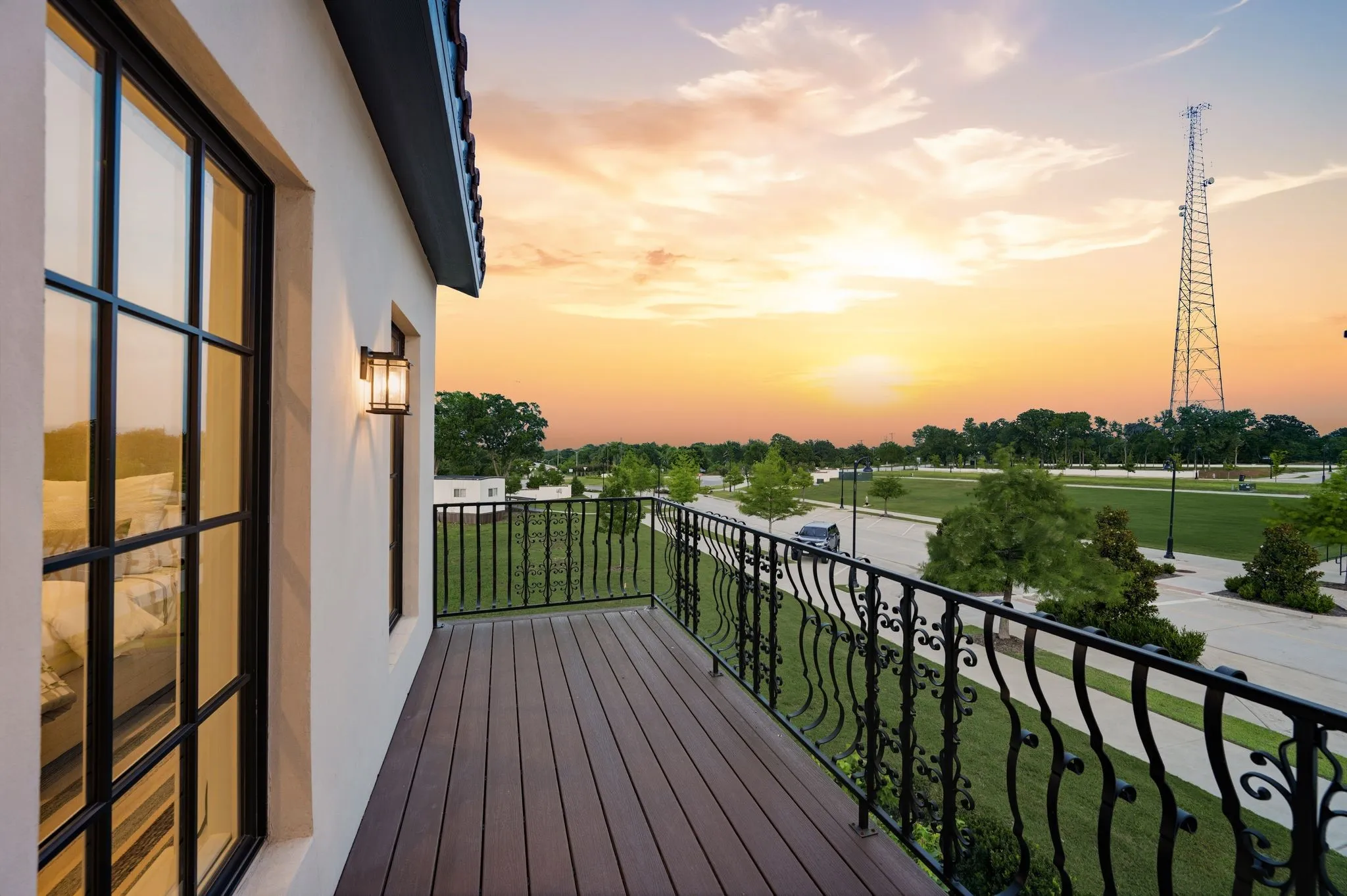 Single Family Residence For Sale in Tarrant County , 2913 Lakeside Village Boulevard, Flower Mound, Texas 75022, 4 Bedroom, 5 Bathroom, 2 Garage spaces, 3,447 Sqft, built in 2024, mls#21269760, Real Estate Agent in Flower Mound, Homes For Sale in Tarrant county, Homes For Sale in Flower Mound, Realtor in Flower Mound Texas, Real Estate Brokerage Independent Realty Texas, Luminita Cordes Realtor