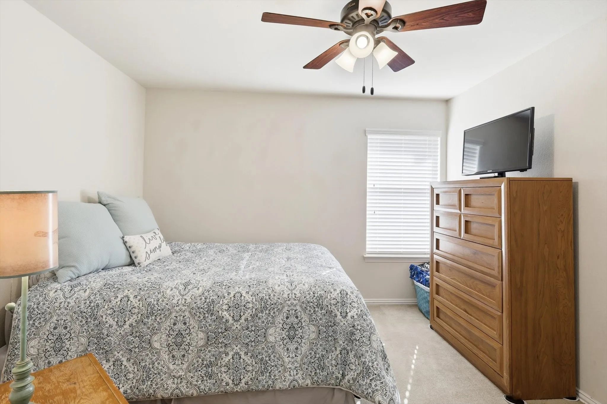 Single Family Residence For Sale in Tarrant County , 4168 Slick Rock, Fort Worth, Texas 76040, 3 Bedroom, 2 Bathroom, 2 Garage spaces, 1,918 Sqft, built in 1997, mls#21303484, Real Estate Agent in Fort Worth, Homes For Sale in Tarrant county, Homes For Sale in Fort Worth, Realtor in Fort Worth Texas, Real Estate Brokerage Independent Realty Texas, Luminita Cordes Realtor