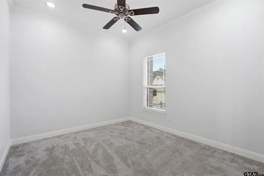 Single Family Residence For Sale in Smith County , 719 Liberty Street, Bullard, Texas 75757, 3 Bedroom, 3 Bathroom, 2 Garage spaces, 1,873 Sqft, built in 2021, mls#21303489, Real Estate Agent in Bullard, Homes For Sale in Smith county, Homes For Sale in Bullard, Realtor in Bullard Texas, Real Estate Brokerage Independent Realty Texas, Luminita Cordes Realtor