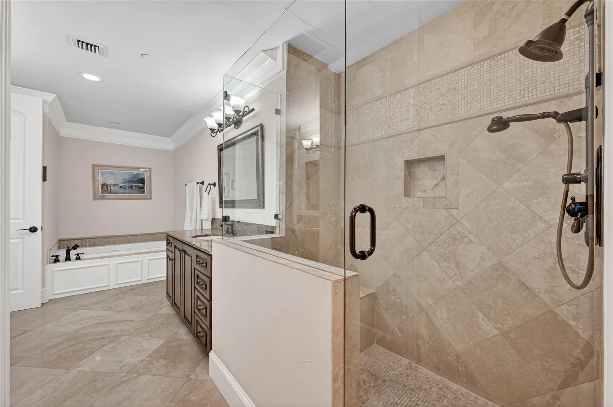 Condominium For Sale in Tarrant County , 501 Samuels Avenue 110, Fort Worth, Texas 76102, 2 Bedroom, 2 Bathroom, 2 Garage spaces, 2,091 Sqft, built in 2008, mls#21300332, Real Estate Agent in Fort Worth, Homes For Sale in Tarrant county, Homes For Sale in Fort Worth, Realtor in Fort Worth Texas, Real Estate Brokerage Independent Realty Texas, Luminita Cordes Realtor
