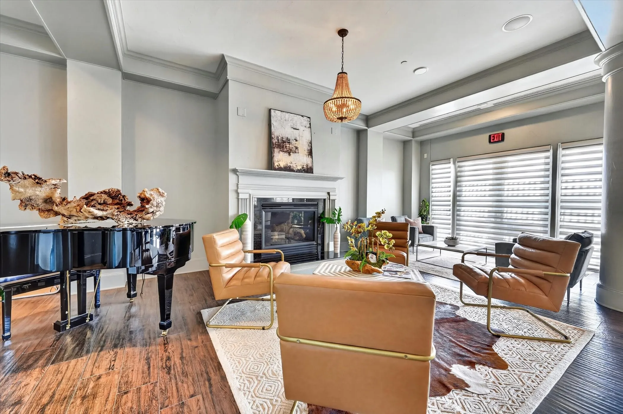 Condominium For Sale in Tarrant County , 501 Samuels Avenue 110, Fort Worth, Texas 76102, 2 Bedroom, 2 Bathroom, 2 Garage spaces, 2,091 Sqft, built in 2008, mls#21300332, Real Estate Agent in Fort Worth, Homes For Sale in Tarrant county, Homes For Sale in Fort Worth, Realtor in Fort Worth Texas, Real Estate Brokerage Independent Realty Texas, Luminita Cordes Realtor