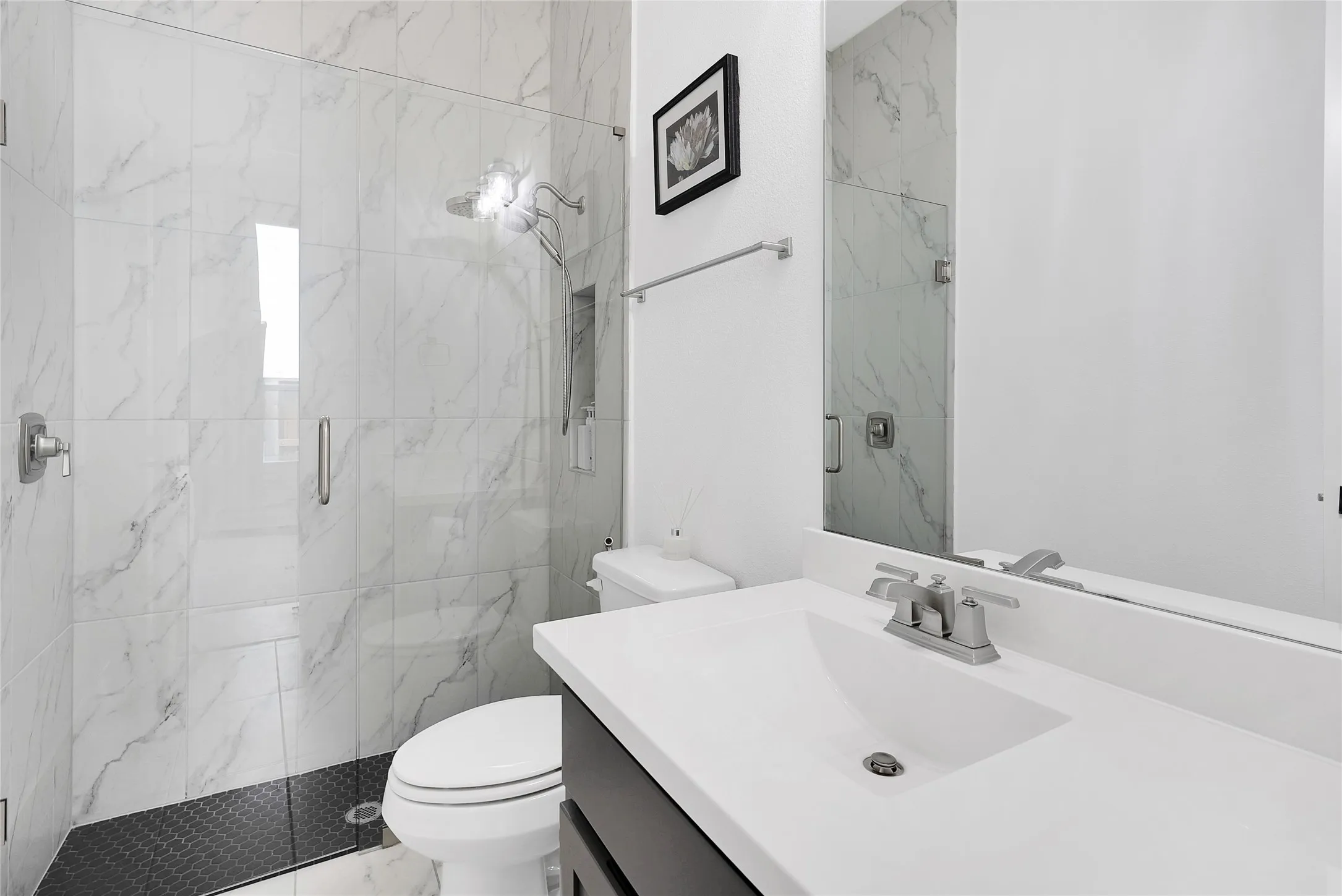 Single Family Residence For Sale in Collin County , 15849 Peppertree Road, Frisco, Texas 75035, 4 Bedroom, 4 Bathroom, 3 Garage spaces, 3,718 Sqft, built in 2020, mls#21294464, Real Estate Agent in Frisco, Homes For Sale in Collin county, Homes For Sale in Frisco, Realtor in Frisco Texas, Real Estate Brokerage Independent Realty Texas, Luminita Cordes Realtor