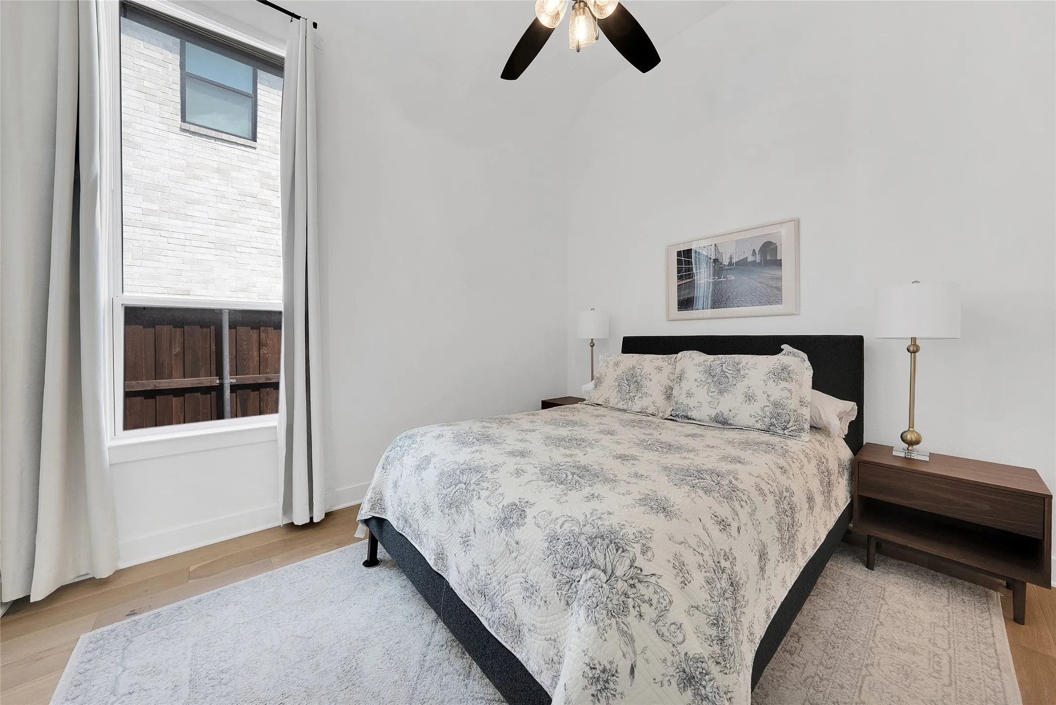 Single Family Residence For Sale in Collin County , 15849 Peppertree Road, Frisco, Texas 75035, 4 Bedroom, 4 Bathroom, 3 Garage spaces, 3,718 Sqft, built in 2020, mls#21294464, Real Estate Agent in Frisco, Homes For Sale in Collin county, Homes For Sale in Frisco, Realtor in Frisco Texas, Real Estate Brokerage Independent Realty Texas, Luminita Cordes Realtor