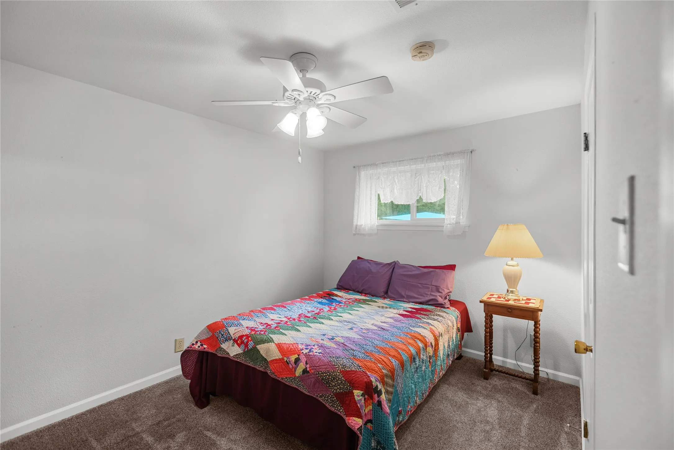 Single Family Residence For Sale in Grayson County , 605 S Ricketts Street, Sherman, Texas 75092, 3 Bedroom, 2 Bathroom, Garage spaces, 1,230 Sqft, built in 1965, mls#21302612, Real Estate Agent in Sherman, Homes For Sale in Grayson county, Homes For Sale in Sherman, Realtor in Sherman Texas, Real Estate Brokerage Independent Realty Texas, Luminita Cordes Realtor