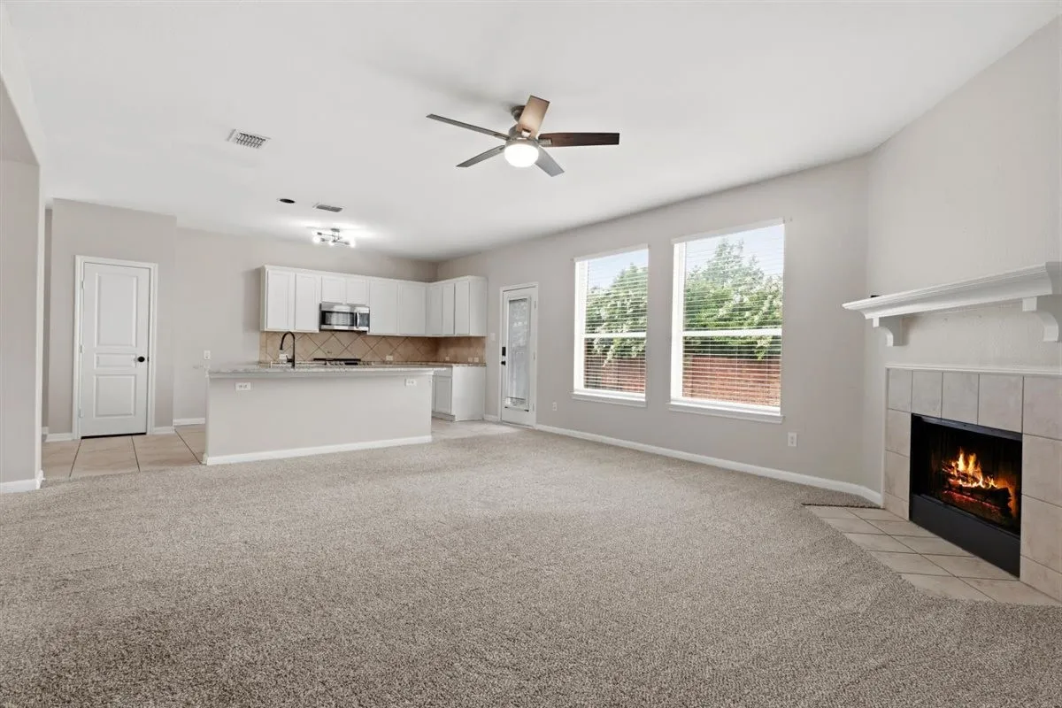 Single Family Residence For Sale in Tarrant County , 12233 Macaroon Lane, Fort Worth, Texas 76244, 4 Bedroom, 3 Bathroom, 2 Garage spaces, 2,495 Sqft, built in 2005, mls#21300393, Real Estate Agent in Fort Worth, Homes For Sale in Tarrant county, Homes For Sale in Fort Worth, Realtor in Fort Worth Texas, Real Estate Brokerage Independent Realty Texas, Luminita Cordes Realtor