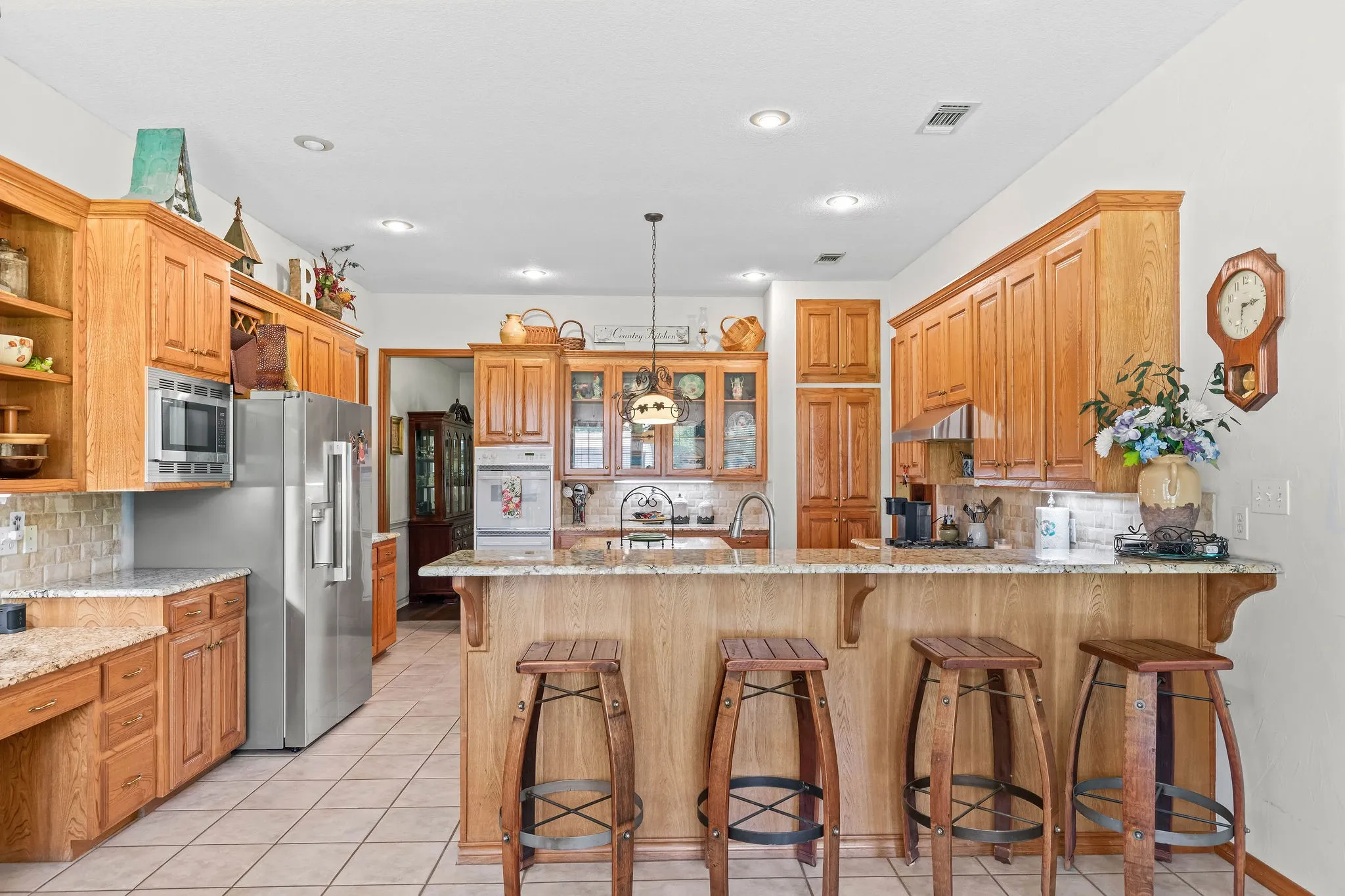 Single Family Residence For Sale in Wise County , 145 Indian Trail, Decatur, Texas 76234, 3 Bedroom, 4 Bathroom, 2 Garage spaces, 3,394 Sqft, built in 1997, mls#21296502, Real Estate Agent in Decatur, Homes For Sale in Wise county, Homes For Sale in Decatur, Realtor in Decatur Texas, Real Estate Brokerage Independent Realty Texas, Luminita Cordes Realtor