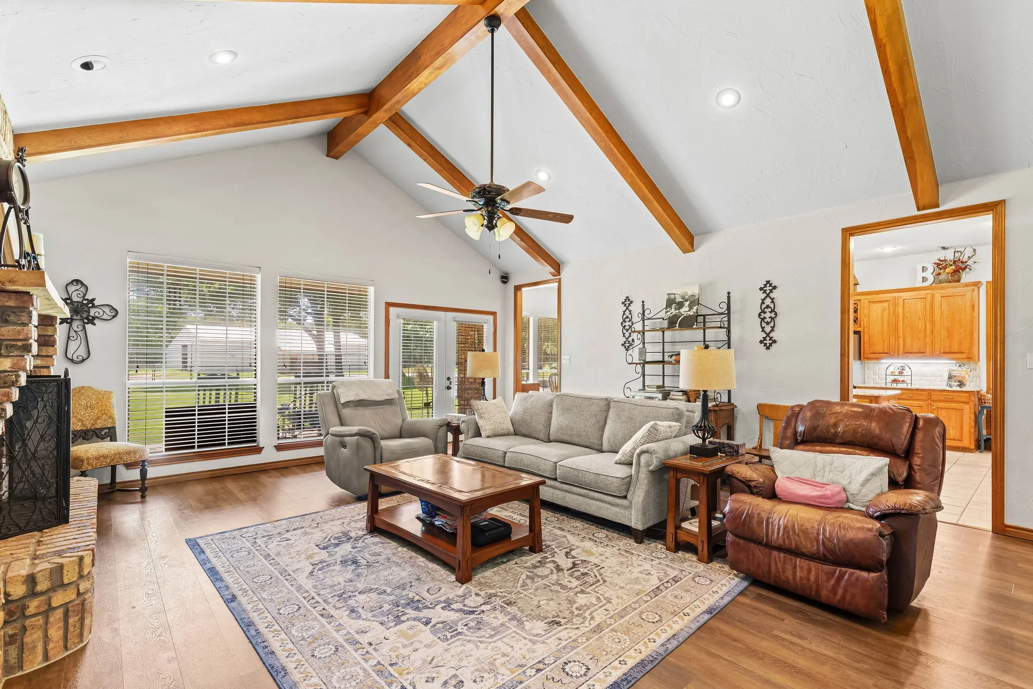 Single Family Residence For Sale in Wise County , 145 Indian Trail, Decatur, Texas 76234, 3 Bedroom, 4 Bathroom, 2 Garage spaces, 3,394 Sqft, built in 1997, mls#21296502, Real Estate Agent in Decatur, Homes For Sale in Wise county, Homes For Sale in Decatur, Realtor in Decatur Texas, Real Estate Brokerage Independent Realty Texas, Luminita Cordes Realtor
