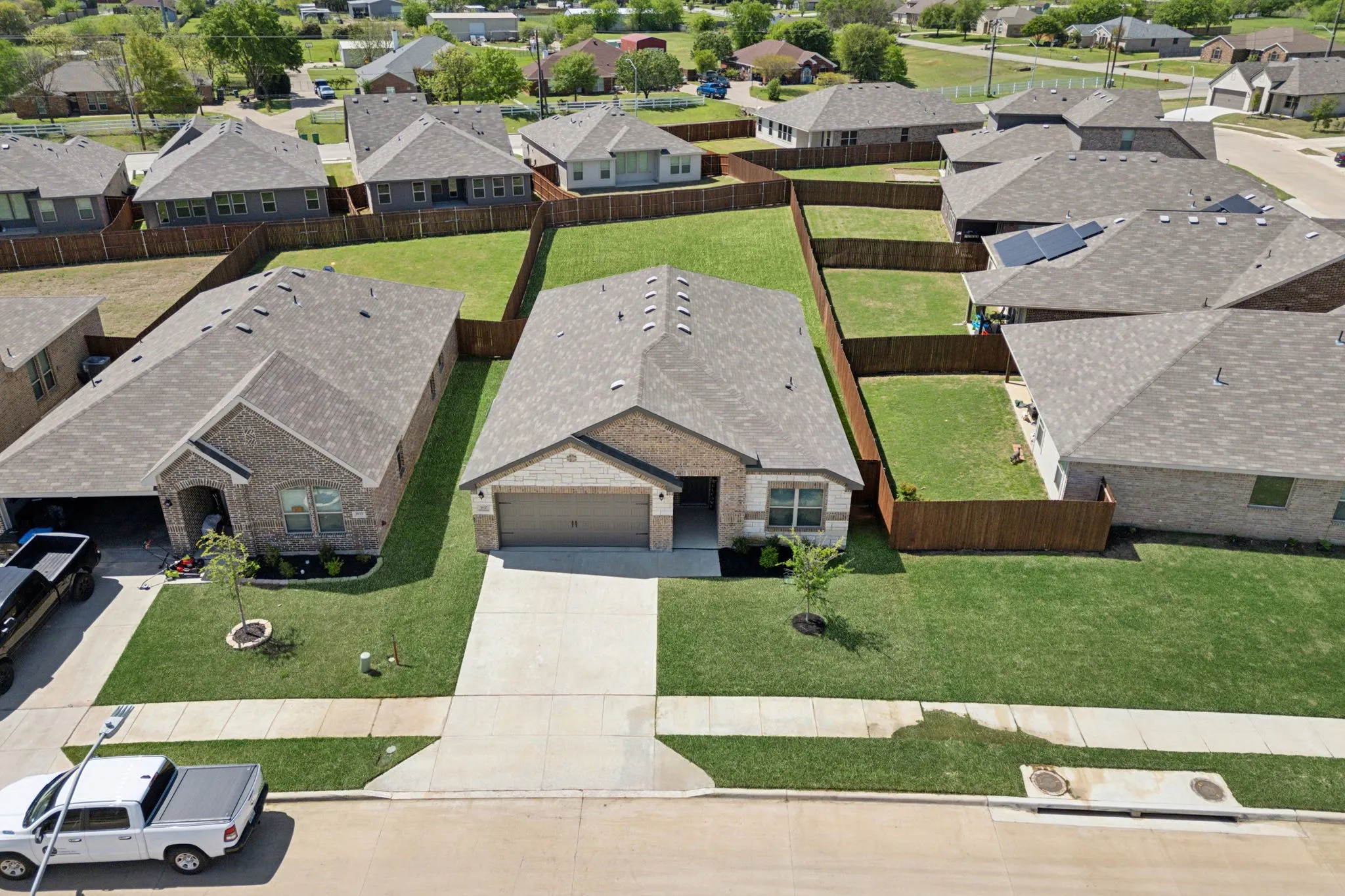 Single Family Residence For Rent in Tarrant County , 3537 Tahiti Lane, Fort Worth, Texas 76123, 4 Bedroom, 2 Bathroom, 2 Garage spaces, 2,054 Sqft, built in 2022, mls#21303407, Real Estate Agent in Fort Worth, Homes For Rent in Tarrant county, Homes For Rent in Fort Worth, Realtor in Fort Worth Texas, Real Estate Brokerage Independent Realty Texas, Luminita Cordes Realtor