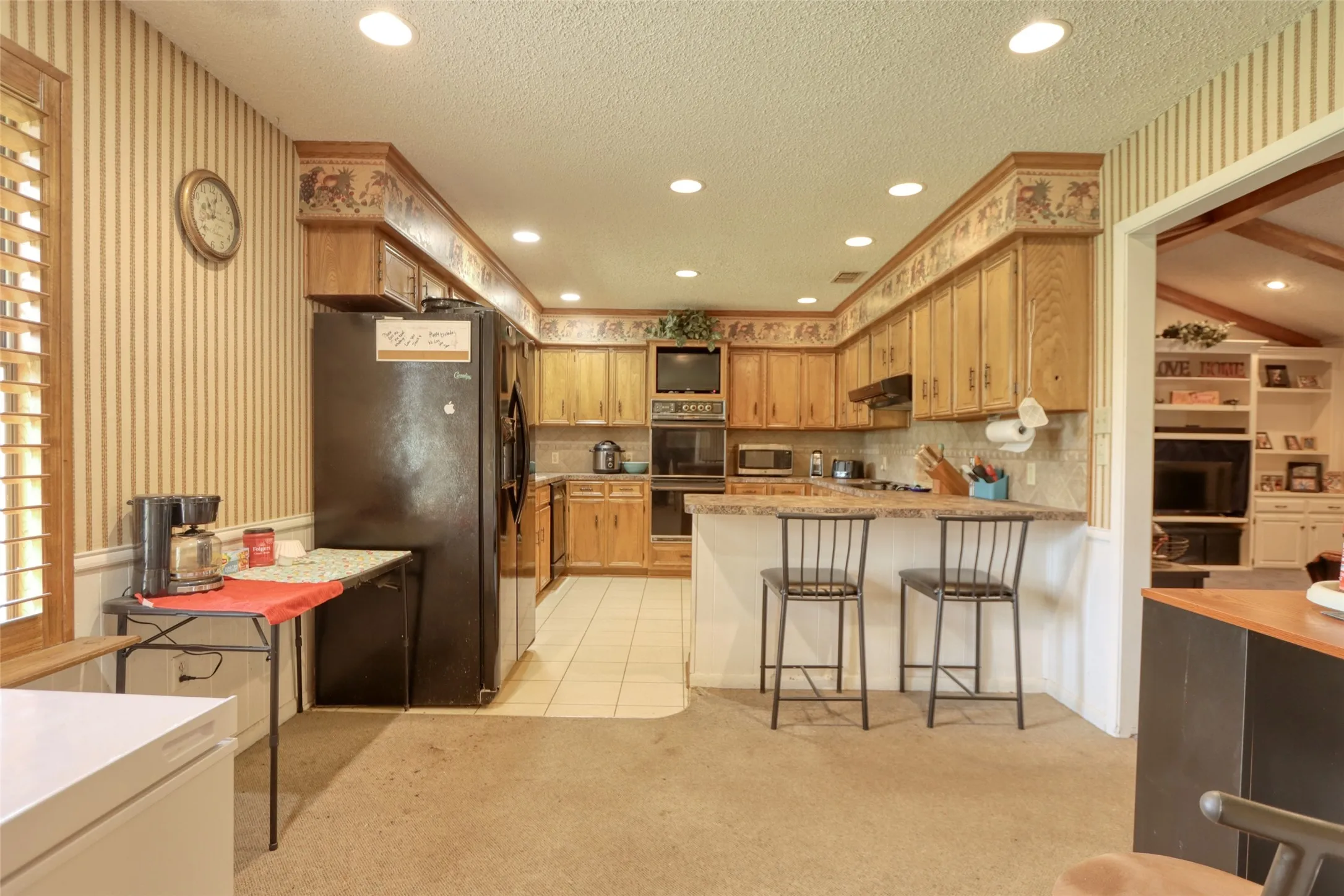 Single Family Residence For Sale in Limestone County , 710 S Main Street, Tehuacana, Texas 76686, 3 Bedrooms, 2 Bathrooms, 2 Garage spaces, 3,182 Sqft, built in 1982, Price $355,000, mls#21303552, Real Estate Agent in Tehuacana, Homes For Sale in Limestone county, Homes For Sale in Tehuacana, Realtor in Tehuacana Texas, Real Estate Brokerage Independent Realty Texas, Luminita Cordes Realtor