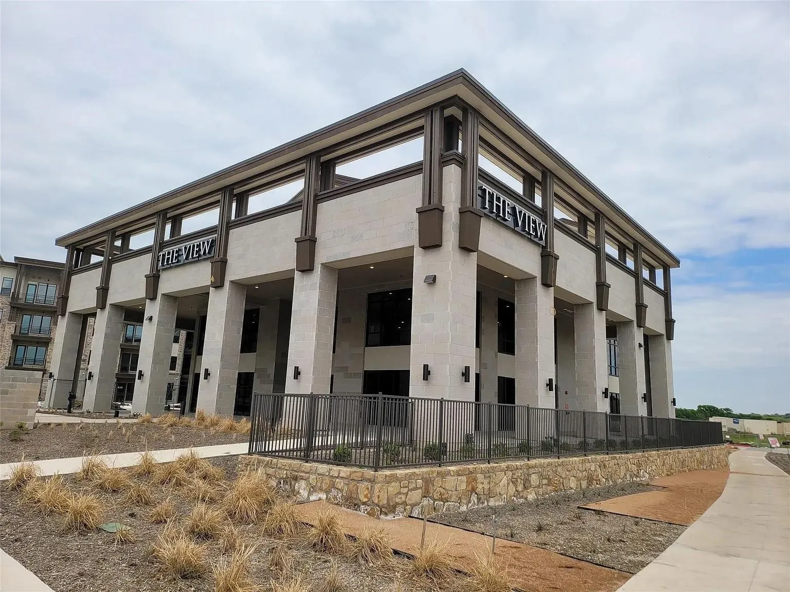 Townhouse For Rent in Denton County , 2700 Old Denton Road 2238, Carrollton, Texas 75007, 2 Bedroom, 2 Bathroom, 2 Garage spaces, 1,151 Sqft, built in 2022, Price $2,100, mls#21303553, Real Estate Agent in Carrollton, Homes For Rent in Denton county, Homes For Rent in Carrollton, Realtor in Carrollton Texas, Real Estate Brokerage Independent Realty Texas, Luminita Cordes Realtor