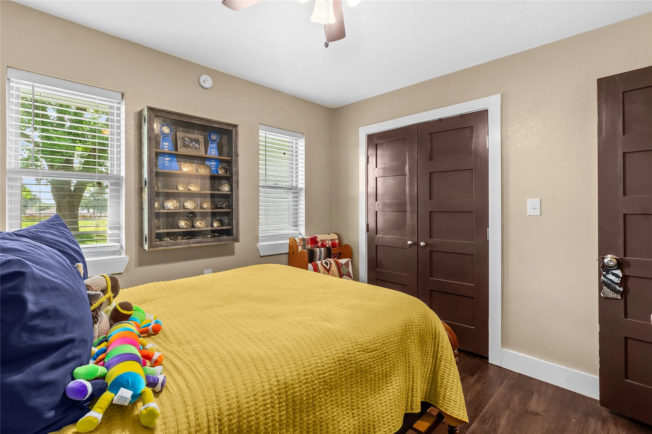 Single Family Residence For Sale in Freestone County , 250 Williford Street, Fairfield, Texas 75840, 3 Bedroom, 2 Bathroom, Garage spaces, 2,816 Sqft, built in 1971, mls#21303560, Real Estate Agent in Fairfield, Homes For Sale in Freestone county, Homes For Sale in Fairfield, Realtor in Fairfield Texas, Real Estate Brokerage Independent Realty Texas, Luminita Cordes Realtor