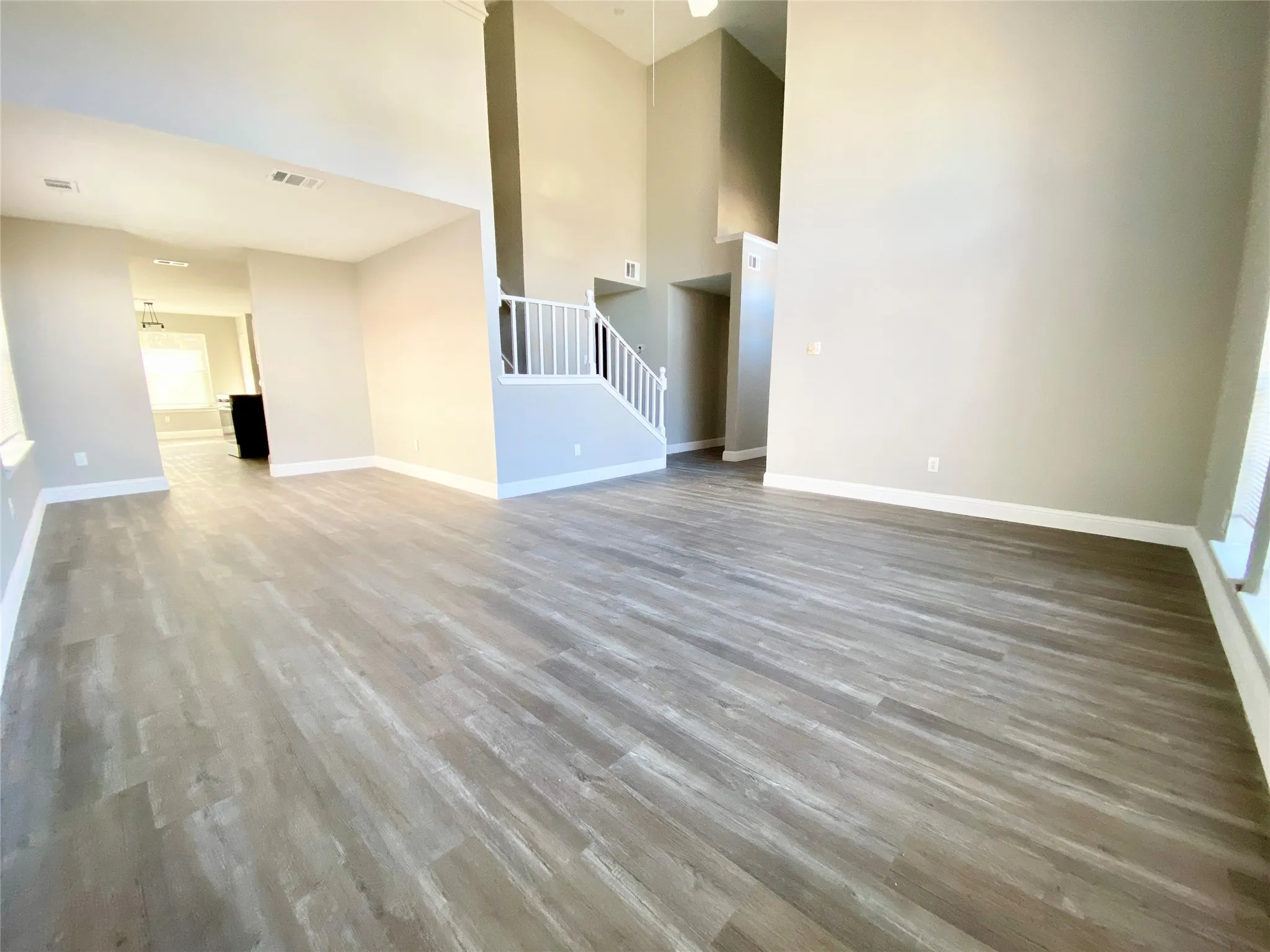 Single Family Residence For Rent in Dallas County , 3714 Catalina Street, Rowlett, Texas 75088, 4 Bedroom, 3 Bathroom, 2 Garage spaces, 2,677 Sqft, built in 1989, mls#21303568, Real Estate Agent in Rowlett, Homes For Rent in Dallas county, Homes For Rent in Rowlett, Realtor in Rowlett Texas, Real Estate Brokerage Independent Realty Texas, Luminita Cordes Realtor
