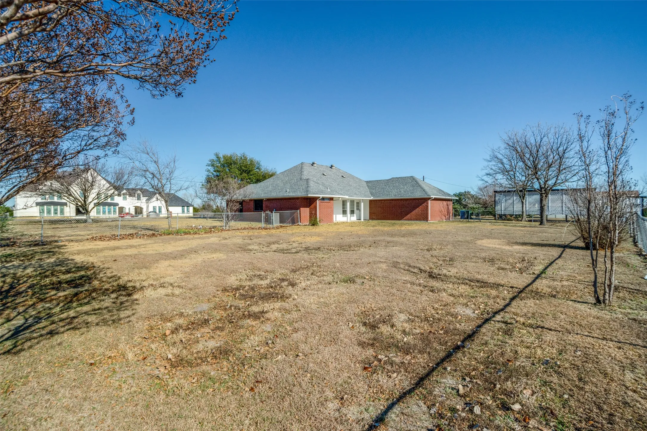 Single Family Residence For Sale in Collin County , 3722 Carrie Lane, St Paul, Texas 75098, 3 Bedroom, 2 Bathroom, 2 Garage spaces, 1,755 Sqft, built in 1993, mls#21303579, Real Estate Agent in St Paul, Homes For Sale in Collin county, Homes For Sale in St Paul, Realtor in St Paul Texas, Real Estate Brokerage Independent Realty Texas, Luminita Cordes Realtor