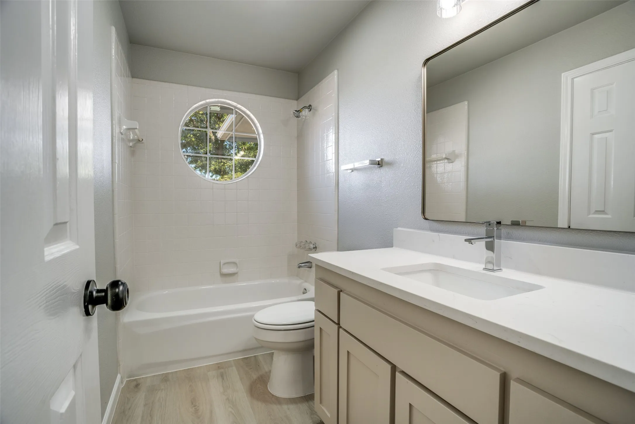 Single Family Residence For Sale in Collin County , 3722 Carrie Lane, St Paul, Texas 75098, 3 Bedroom, 2 Bathroom, 2 Garage spaces, 1,755 Sqft, built in 1993, mls#21303579, Real Estate Agent in St Paul, Homes For Sale in Collin county, Homes For Sale in St Paul, Realtor in St Paul Texas, Real Estate Brokerage Independent Realty Texas, Luminita Cordes Realtor