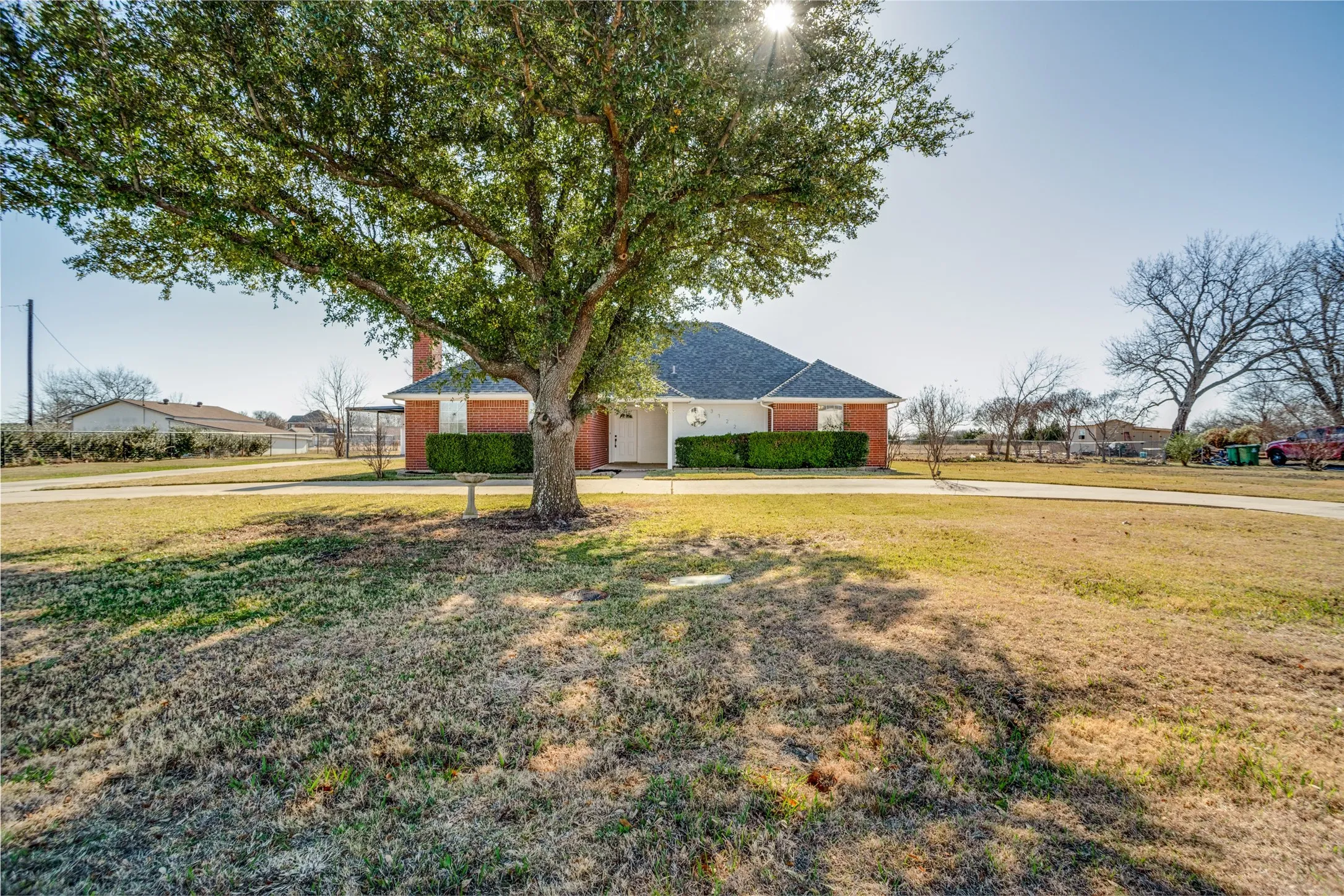 Single Family Residence For Sale in Collin County , 3722 Carrie Lane, St Paul, Texas 75098, 3 Bedroom, 2 Bathroom, 2 Garage spaces, 1,755 Sqft, built in 1993, mls#21303579, Real Estate Agent in St Paul, Homes For Sale in Collin county, Homes For Sale in St Paul, Realtor in St Paul Texas, Real Estate Brokerage Independent Realty Texas, Luminita Cordes Realtor