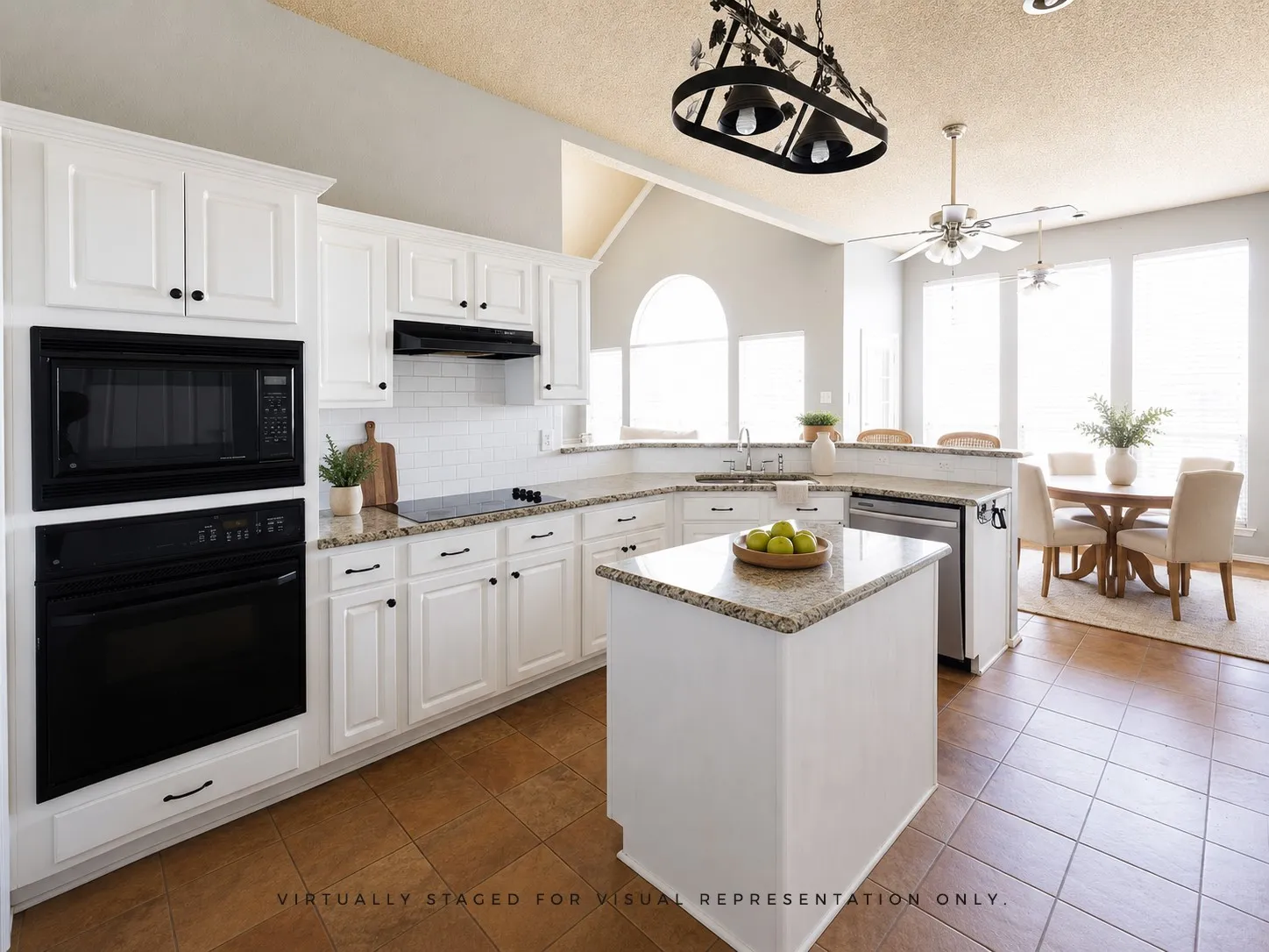 Single Family Residence For Sale in Rockwall County , 522 Shannon Drive, Rockwall, Texas 75087, 4 Bedroom, 2 Bathroom, 2 Garage spaces, 2,234 Sqft, built in 1996, mls#21299124, Real Estate Agent in Rockwall, Homes For Sale in Rockwall county, Homes For Sale in Rockwall, Realtor in Rockwall Texas, Real Estate Brokerage Independent Realty Texas, Luminita Cordes Realtor