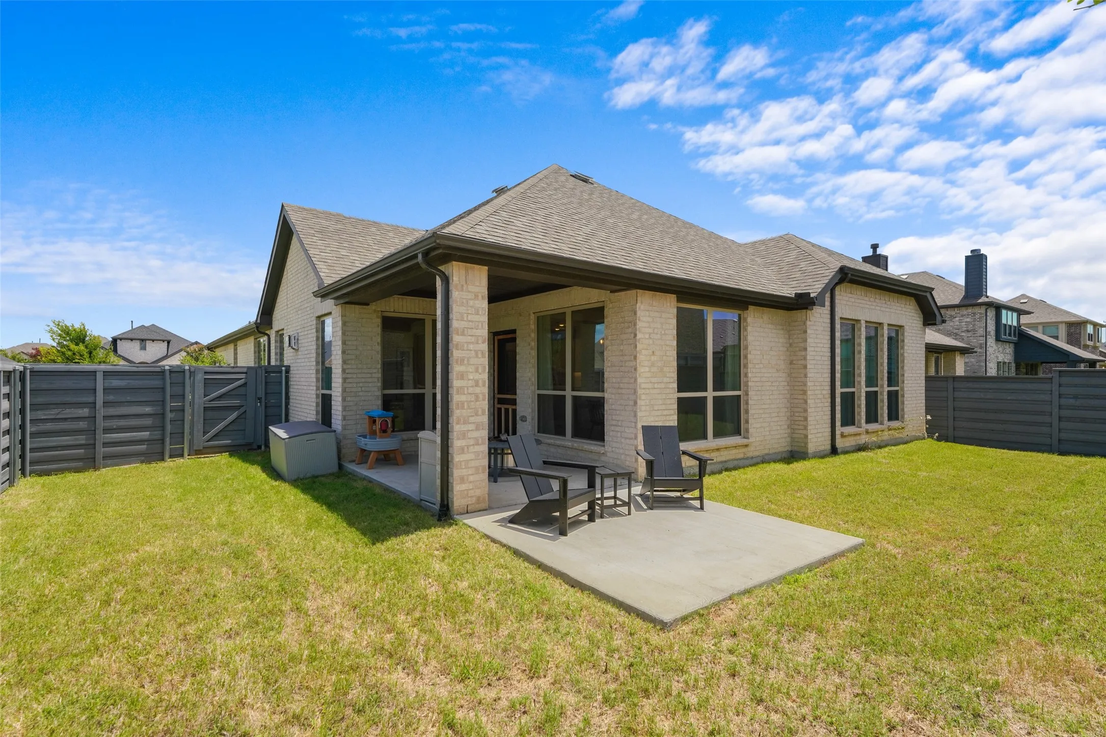 Single Family Residence For Sale in Denton County , 6012 Mapleshade Way, Little Elm, Texas 76227, 4 Bedroom, 3 Bathroom, 2 Garage spaces, 2,401 Sqft, built in 2021, mls#21303617, Real Estate Agent in Little Elm, Homes For Sale in Denton county, Homes For Sale in Little Elm, Realtor in Little Elm Texas, Real Estate Brokerage Independent Realty Texas, Luminita Cordes Realtor