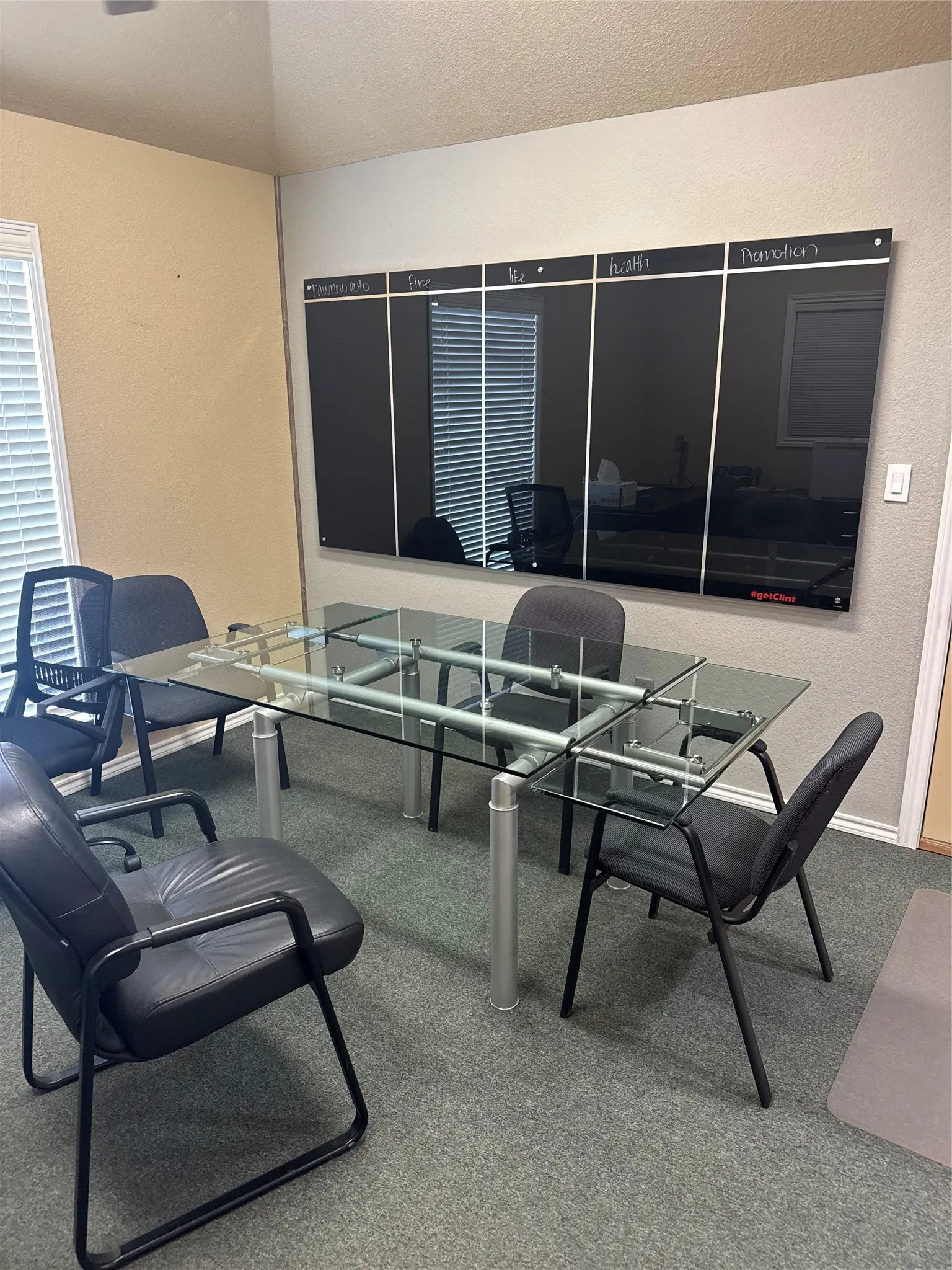 Could be used as a conference room