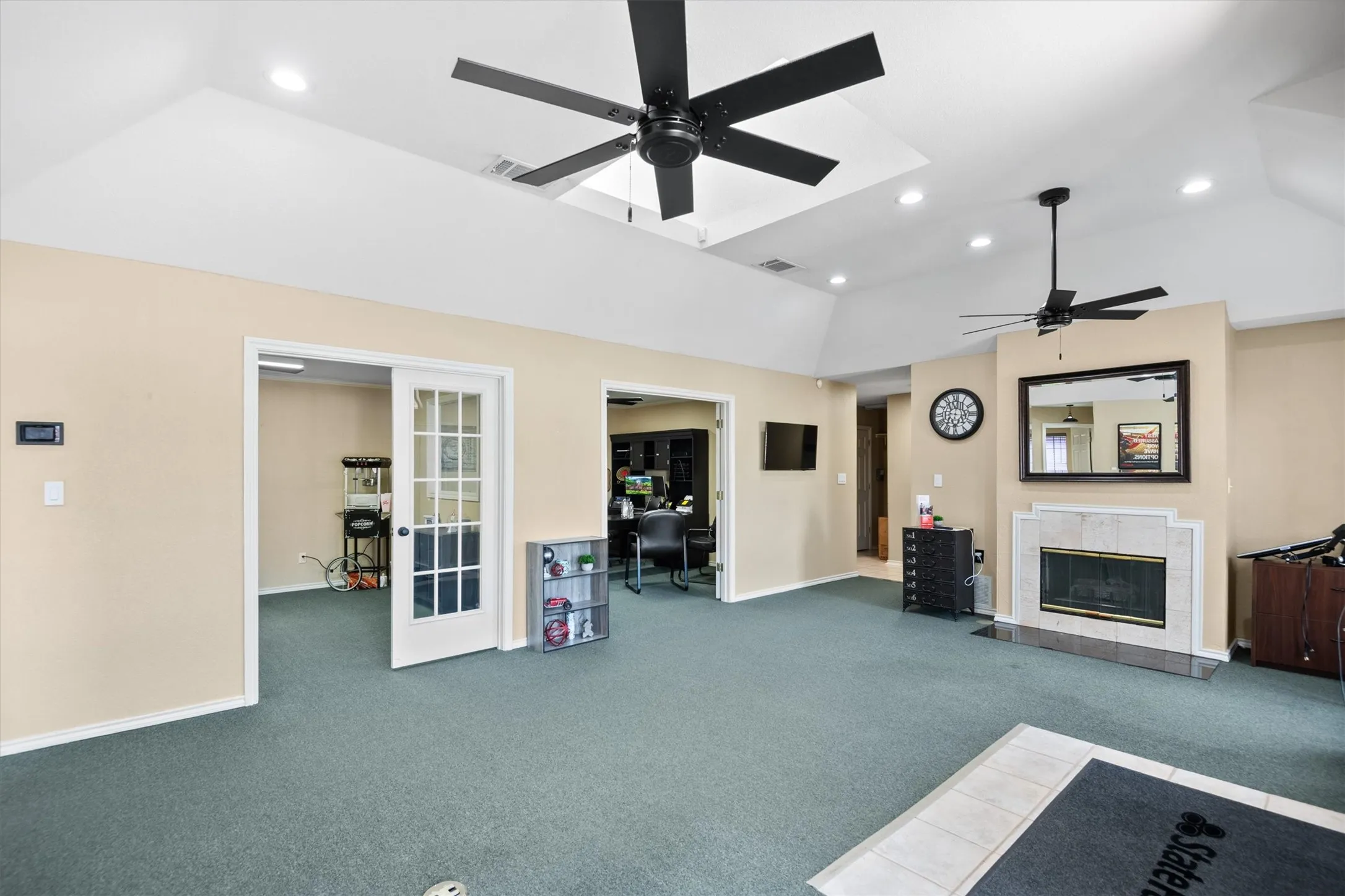 Office For Sale in Johnson County , 603 N Nolan River Road, Cleburne, Texas 76033, 0, 0, Garage spaces, 0 Sqft, built in 1995, mls#21301959, Real Estate Agent in Cleburne, Homes For Sale in Johnson county, Homes For Sale in Cleburne, Realtor in Cleburne Texas, Real Estate Brokerage Independent Realty Texas, Luminita Cordes Realtor