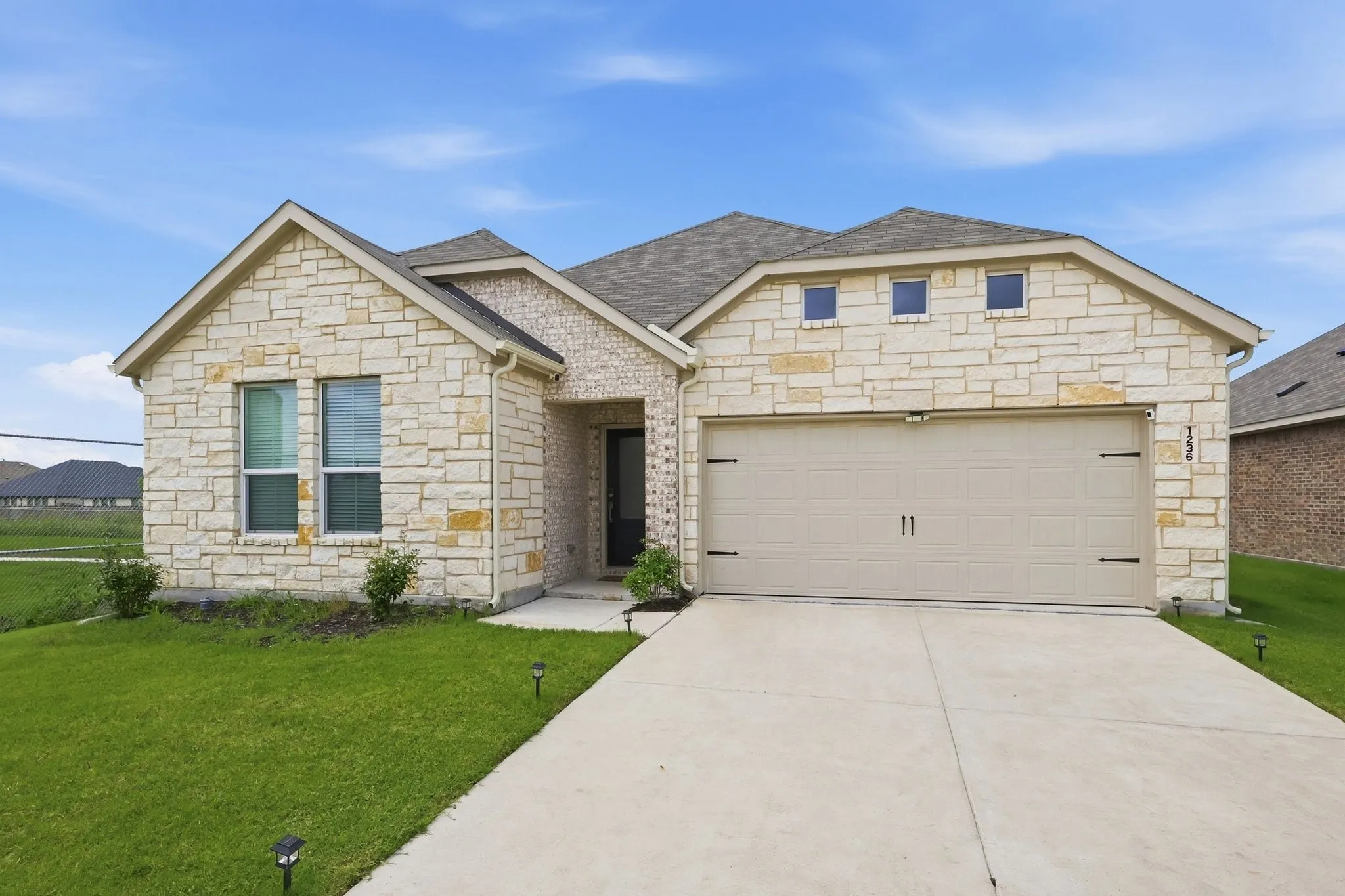 Single Family Residence For Sale in Kaufman County , 1236 Haggetts Pond Road, Forney, Texas 75126, 4 Bedroom, 2 Bathroom, 2 Garage spaces, 2,100 Sqft, built in 2024, mls#21303244, Real Estate Agent in Forney, Homes For Sale in Kaufman county, Homes For Sale in Forney, Realtor in Forney Texas, Real Estate Brokerage Independent Realty Texas, Luminita Cordes Realtor