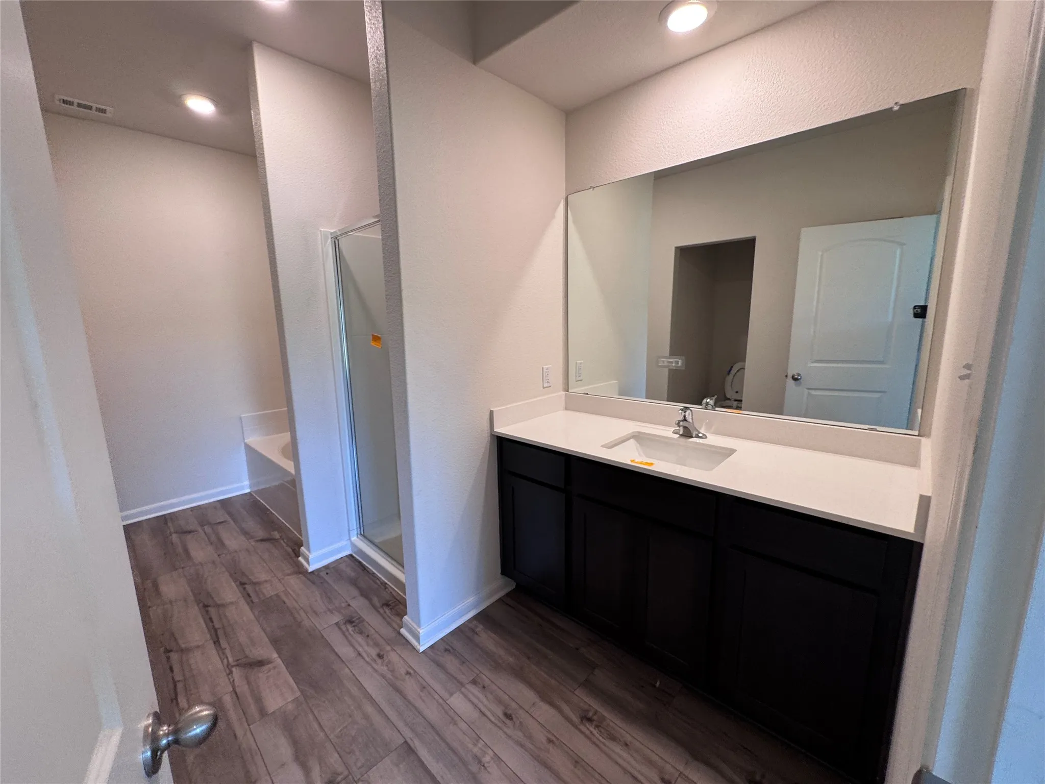 Single Family Residence For Sale in Wise County , 152 Banjo Trail, Newark, Texas 76071, 5 Bedroom, 3 Bathroom, 2 Garage spaces, 2,708 Sqft, built in 2022, mls#21303178, Real Estate Agent in Newark, Homes For Sale in Wise county, Homes For Sale in Newark, Realtor in Newark Texas, Real Estate Brokerage Independent Realty Texas, Luminita Cordes Realtor
