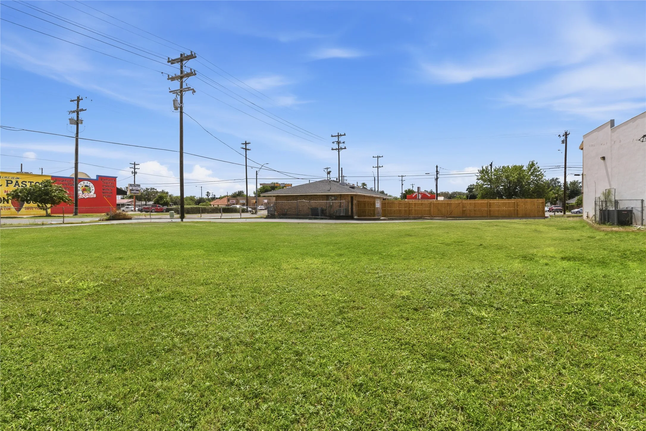 Business For Sale in Hidalgo County , 2101 N Raul Longoria Road, Mc Allen, Texas 78589, 0, 0, Garage spaces, 0 Sqft, built in 1987, mls#21303612, Real Estate Agent in Mc Allen, Homes For Sale in Hidalgo county, Homes For Sale in Mc Allen, Realtor in Mc Allen Texas, Real Estate Brokerage Independent Realty Texas, Luminita Cordes Realtor