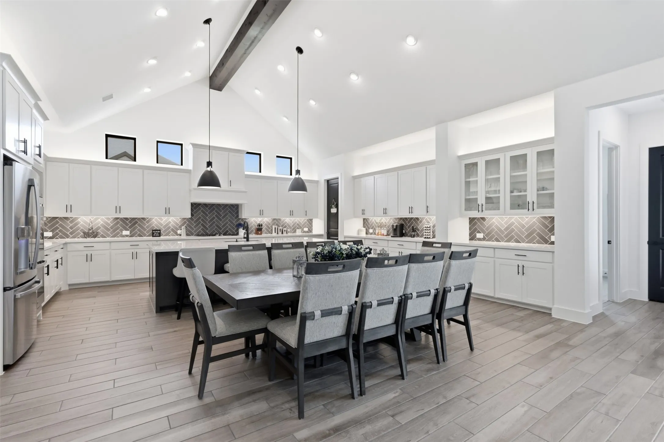 Single Family Residence For Sale in Rockwall County , 1620 Ripasso Way, Mclendon Chisholm, Texas 75032, 4 Bedroom, 5 Bathroom, 3 Garage spaces, 4,418 Sqft, built in 2023, mls#21290436, Real Estate Agent in Mclendon Chisholm, Homes For Sale in Rockwall county, Homes For Sale in Mclendon Chisholm, Realtor in Mclendon Chisholm Texas, Real Estate Brokerage Independent Realty Texas, Luminita Cordes Realtor