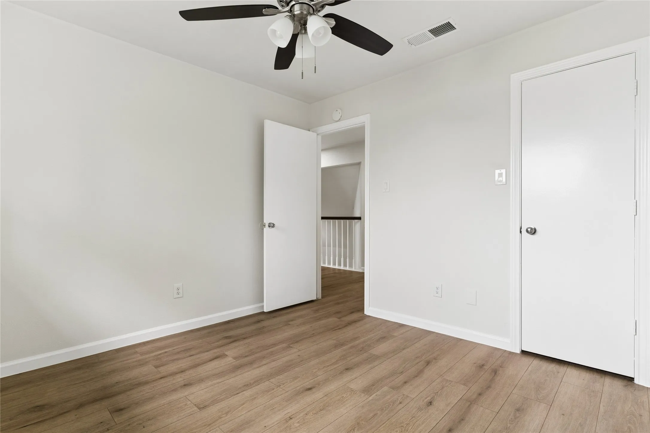 Single Family Residence For Sale in Dallas County , 1503 Springtree Circle, Richardson, Texas 75082, 4 Bedroom, 3 Bathroom, 2 Garage spaces, 2,392 Sqft, built in 1978, mls#21303705, Real Estate Agent in Richardson, Homes For Sale in Dallas county, Homes For Sale in Richardson, Realtor in Richardson Texas, Real Estate Brokerage Independent Realty Texas, Luminita Cordes Realtor