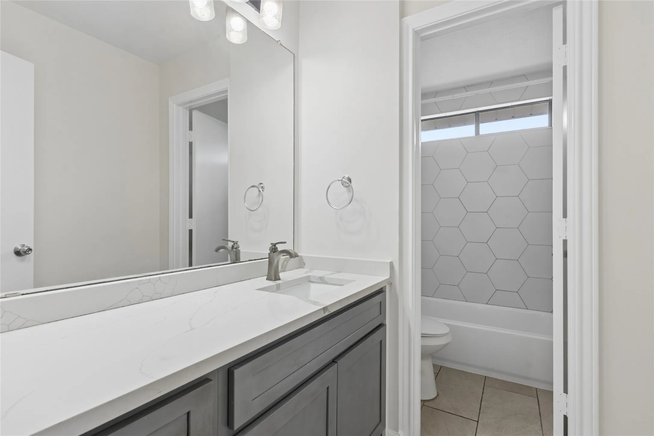 Single Family Residence For Sale in Dallas County , 1503 Springtree Circle, Richardson, Texas 75082, 4 Bedroom, 3 Bathroom, 2 Garage spaces, 2,392 Sqft, built in 1978, mls#21303705, Real Estate Agent in Richardson, Homes For Sale in Dallas county, Homes For Sale in Richardson, Realtor in Richardson Texas, Real Estate Brokerage Independent Realty Texas, Luminita Cordes Realtor