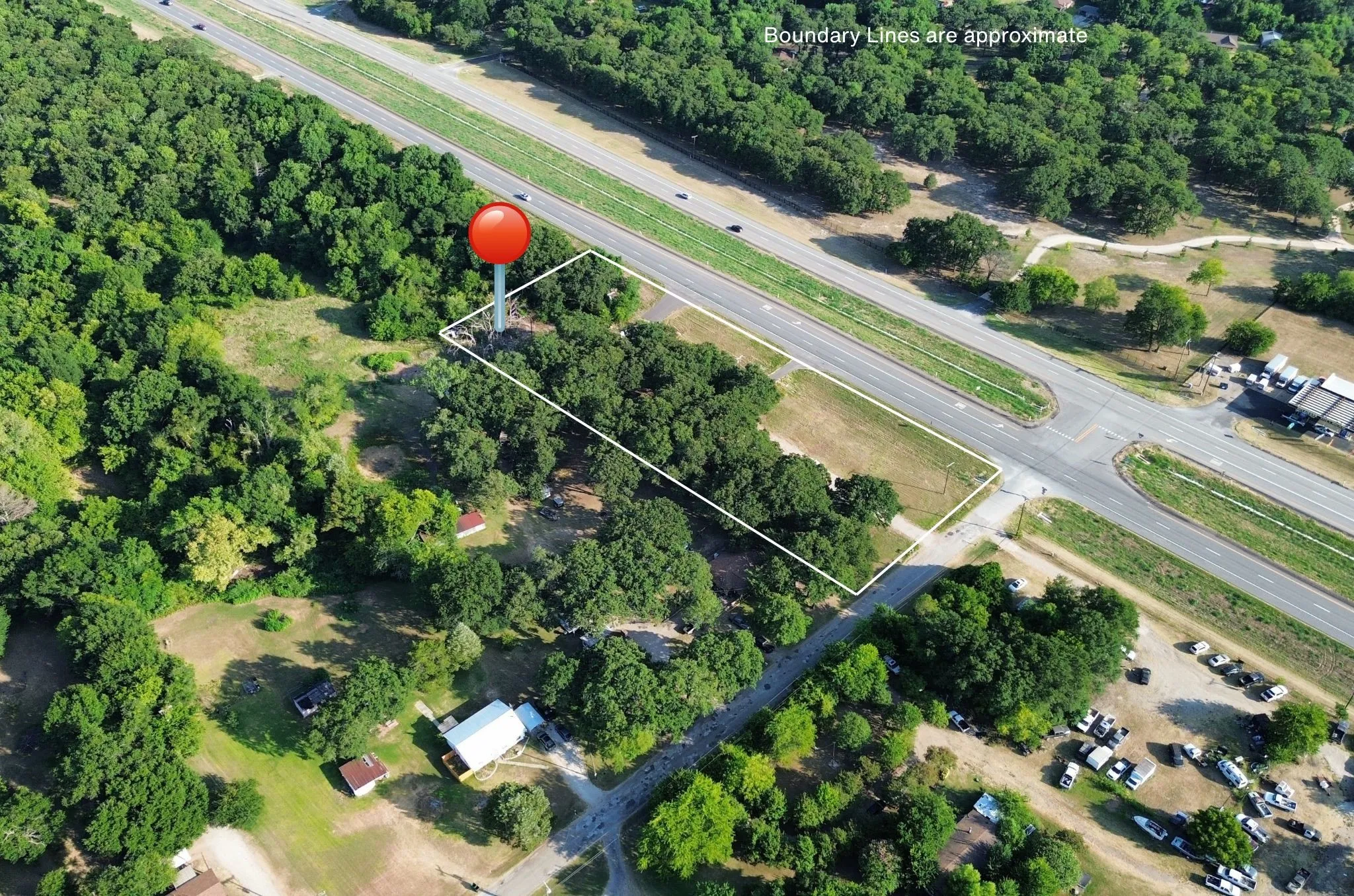 Mobile Home For Sale in Kaufman County , 15531 City Court, Kemp, Texas 75143, 6 Bedrooms, 4 Bathrooms, Garage spaces, 2,184 Sqft, built in 2001, Price $275,000, mls#21303716, Real Estate Agent in Kemp, Homes For Sale in Kaufman county, Homes For Sale in Kemp, Realtor in Kemp Texas, Real Estate Brokerage Independent Realty Texas, Luminita Cordes Realtor