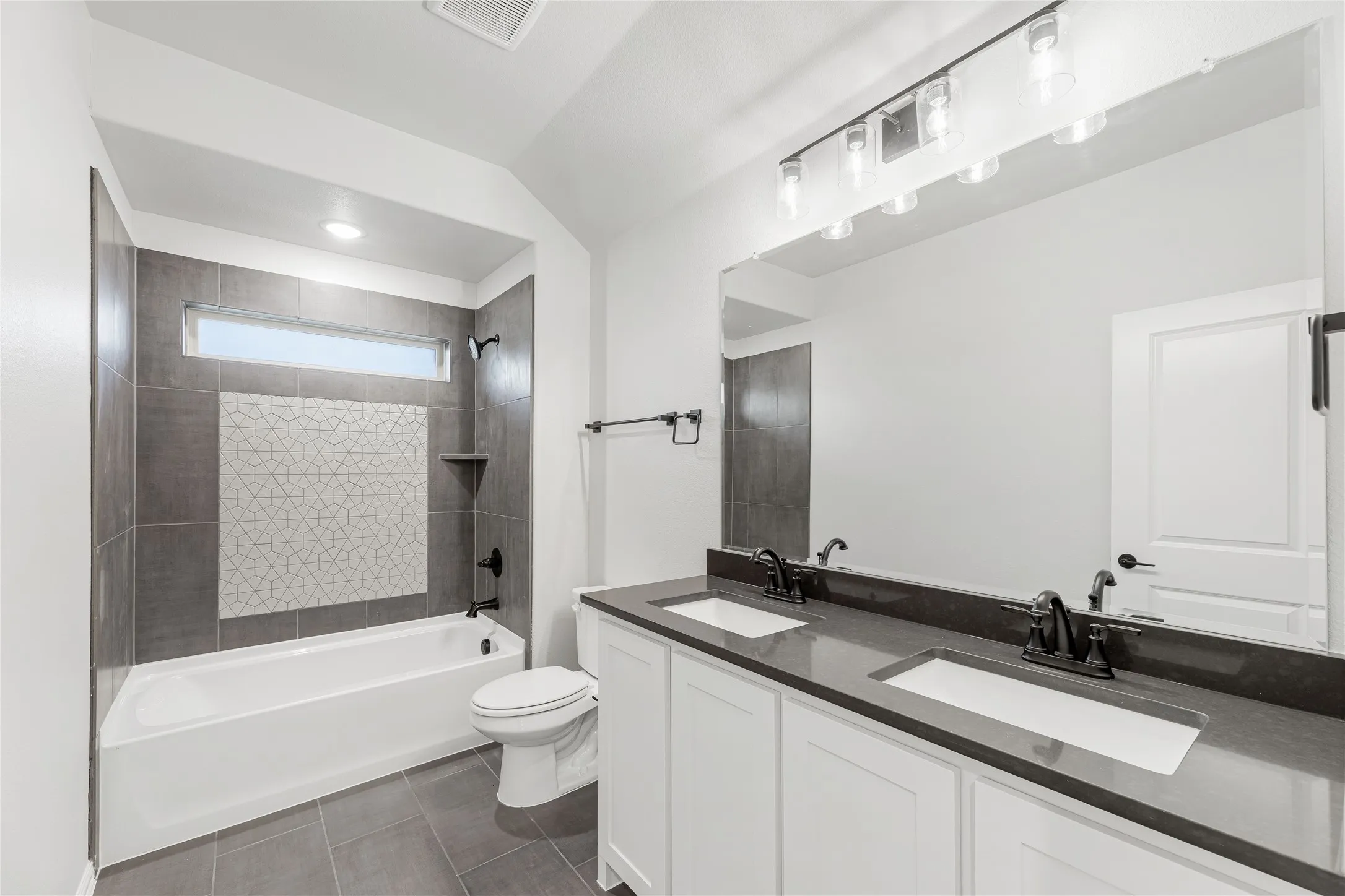 Single Family Residence For Sale in Ellis County , 151 Memory Lane, Waxahachie, Texas 75165, 5 Bedroom, 5 Bathroom, 3 Garage spaces, 4,238 Sqft, built in 2026, mls#21303733, Real Estate Agent in Waxahachie, Homes For Sale in Ellis county, Homes For Sale in Waxahachie, Realtor in Waxahachie Texas, Real Estate Brokerage Independent Realty Texas, Luminita Cordes Realtor