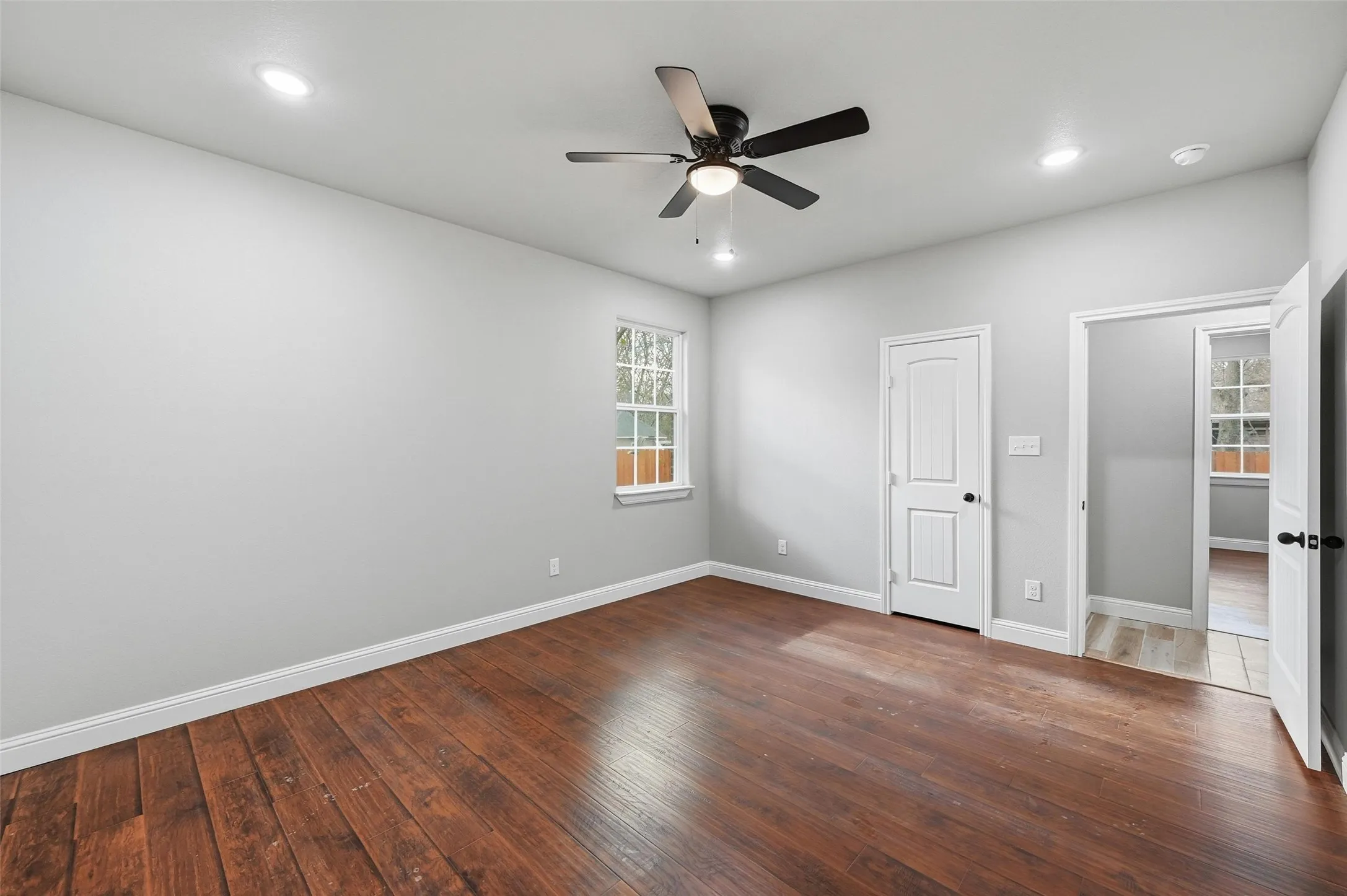 Single Family Residence For Sale in Johnson County , 308 Lewis Street, Cleburne, Texas 76031, 3 Bedroom, 2 Bathroom, 2 Garage spaces, 1,471 Sqft, built in 2025, mls#21303694, Real Estate Agent in Cleburne, Homes For Sale in Johnson county, Homes For Sale in Cleburne, Realtor in Cleburne Texas, Real Estate Brokerage Independent Realty Texas, Luminita Cordes Realtor