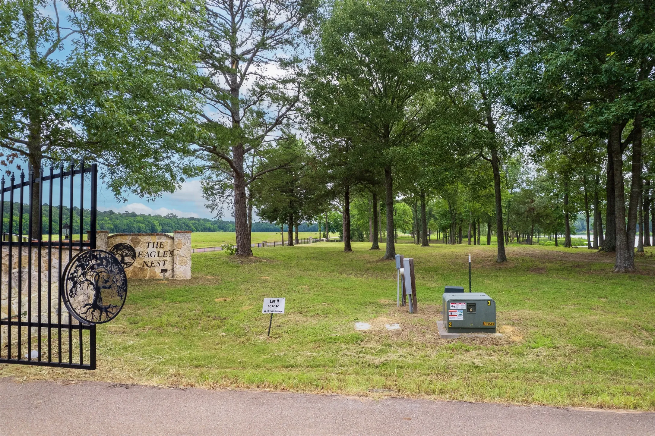 Unimproved Land For Sale in Franklin (TX) County , Lot 11 Eagle's Nest Circle, Mount Vernon, Texas 75457, 0, 0, Garage spaces, 0 Sqft, built in 0, Price $350,000, mls#21303781, Real Estate Agent in Mount Vernon, Homes For Sale in Franklin (TX) county, Homes For Sale in Mount Vernon, Realtor in Mount Vernon Texas, Real Estate Brokerage Independent Realty Texas, Luminita Cordes Realtor