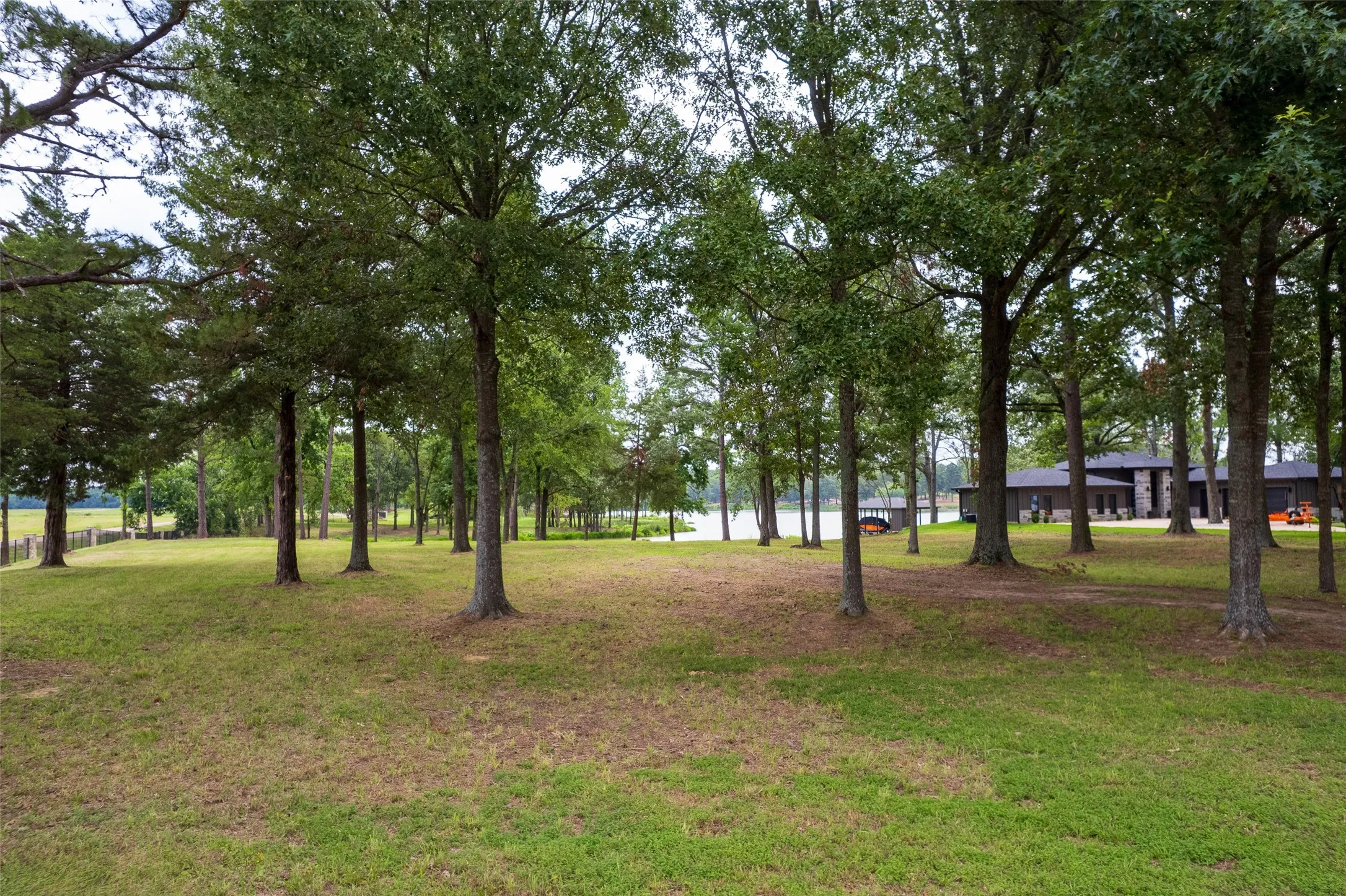 Unimproved Land For Sale in Franklin (TX) County , Lot 11 Eagle's Nest Circle, Mount Vernon, Texas 75457, 0, 0, Garage spaces, 0 Sqft, built in 0, Price $350,000, mls#21303781, Real Estate Agent in Mount Vernon, Homes For Sale in Franklin (TX) county, Homes For Sale in Mount Vernon, Realtor in Mount Vernon Texas, Real Estate Brokerage Independent Realty Texas, Luminita Cordes Realtor