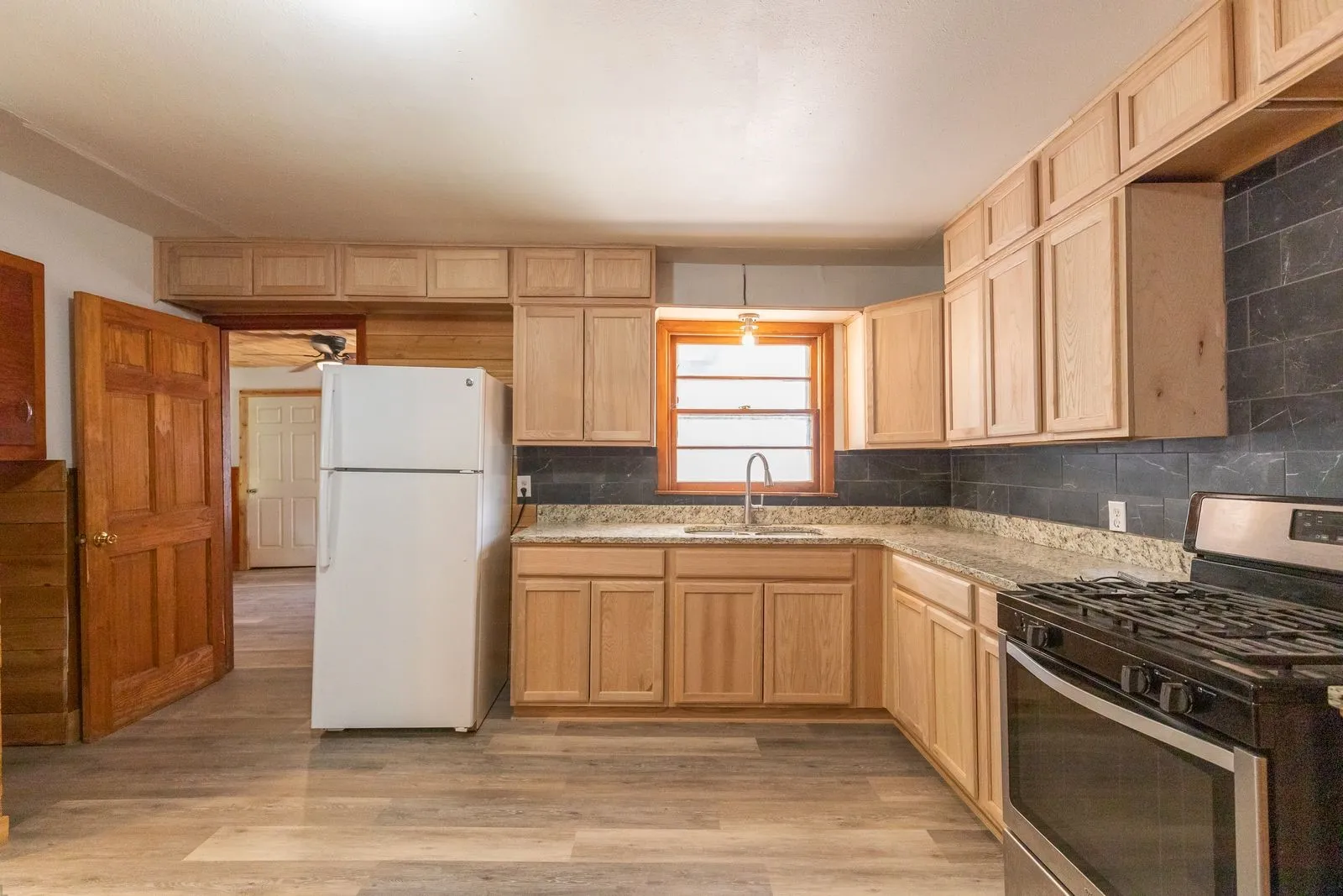 Single Family Residence For Sale in Taylor County , 701 Forrest Avenue, Abilene, Texas 79603, 4 Bedroom, 2 Bathroom, 2 Garage spaces, 1,524 Sqft, built in 1955, mls#21302750, Real Estate Agent in Abilene, Homes For Sale in Taylor county, Homes For Sale in Abilene, Realtor in Abilene Texas, Real Estate Brokerage Independent Realty Texas, Luminita Cordes Realtor