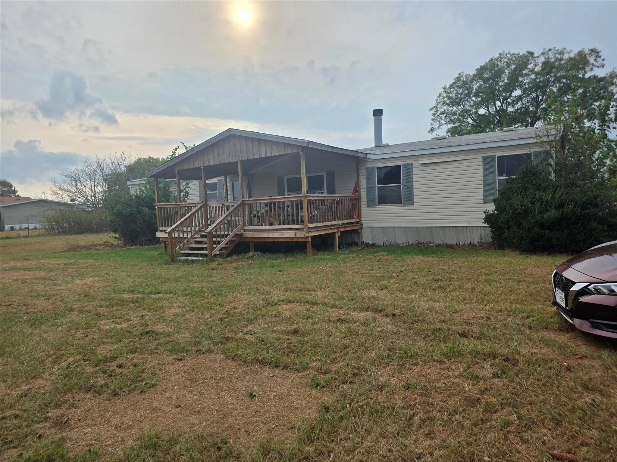 Mobile Home For Sale in Kaufman County , 14578 Alicia Place, Kemp, Texas 75143, 3 Bedroom, 2 Bathroom, Garage spaces, 1,764 Sqft, built in 2000, mls#21303816, Real Estate Agent in Kemp, Homes For Sale in Kaufman county, Homes For Sale in Kemp, Realtor in Kemp Texas, Real Estate Brokerage Independent Realty Texas, Luminita Cordes Realtor