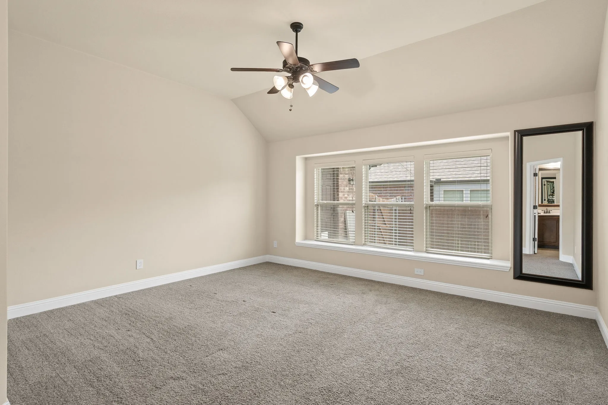 Single Family Residence For Sale in Collin County , 1610 Cherry Hill Drive, Anna, Texas 75409, 4 Bedroom, 2 Bathroom, 3 Garage spaces, 2,033 Sqft, built in 2017, mls#21302959, Real Estate Agent in Anna, Homes For Sale in Collin county, Homes For Sale in Anna, Realtor in Anna Texas, Real Estate Brokerage Independent Realty Texas, Luminita Cordes Realtor