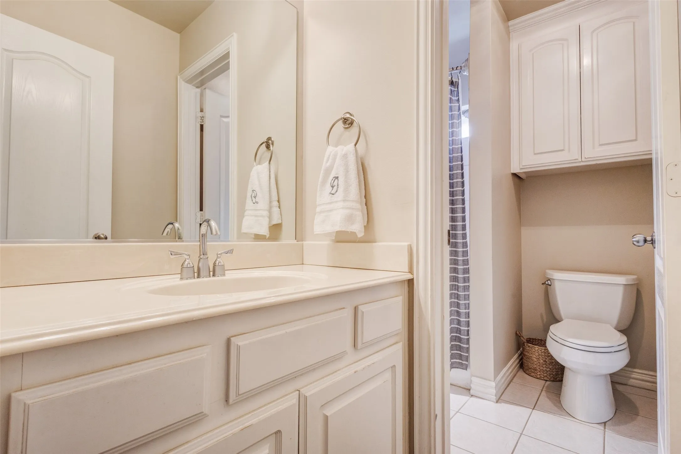 Upstairs Bathroom