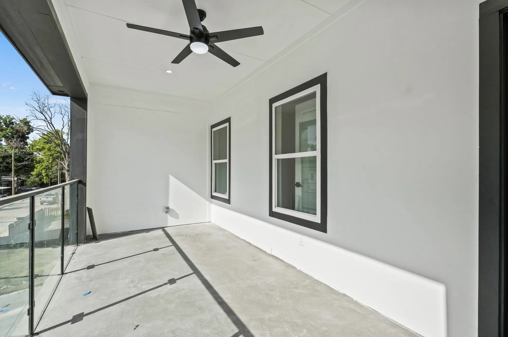 Single Family Residence For Rent in Dallas County , 3424 Ladd Street, Dallas, Texas 75212, 4 Bedroom, 4 Bathroom, 2 Garage spaces, 2,518 Sqft, built in 2024, mls#21298657, Real Estate Agent in Dallas, Homes For Rent in Dallas county, Homes For Rent in Dallas, Realtor in Dallas Texas, Real Estate Brokerage Independent Realty Texas, Luminita Cordes Realtor