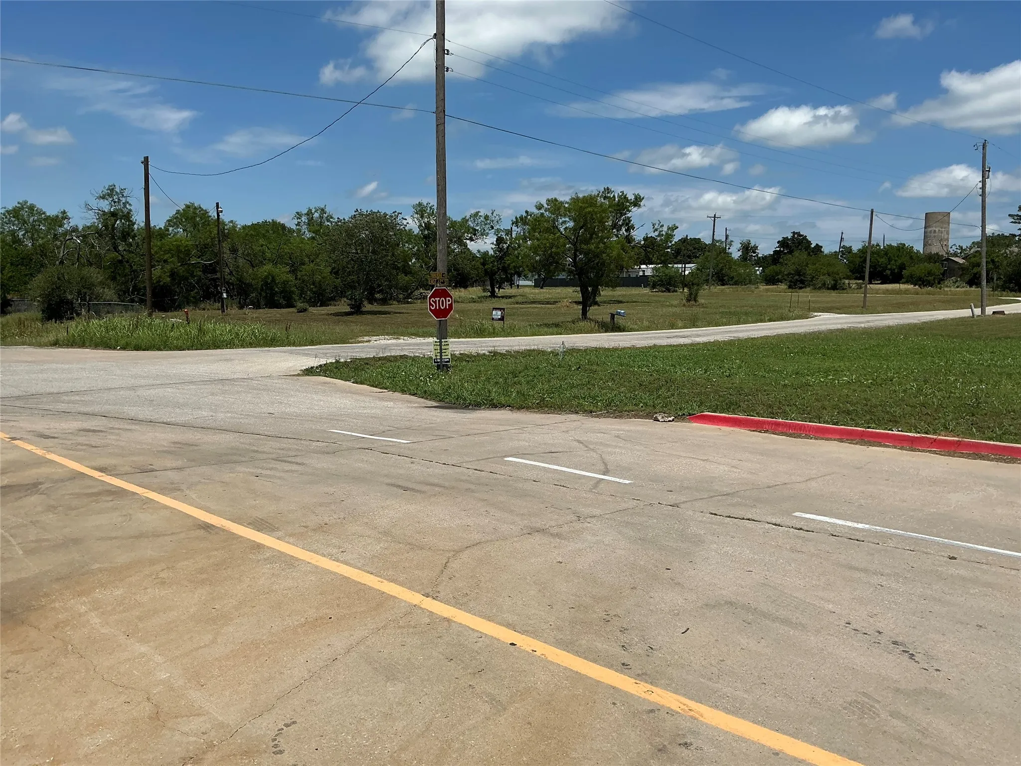Unimproved Land For Sale in Eastland County , 201 NE 22nd Street, Cisco, Texas 76437, 0, 0, Garage spaces, 0 Sqft, built in 0, Price $60,000, mls#21303836, Real Estate Agent in Cisco, Homes For Sale in Eastland county, Homes For Sale in Cisco, Realtor in Cisco Texas, Real Estate Brokerage Independent Realty Texas, Luminita Cordes Realtor