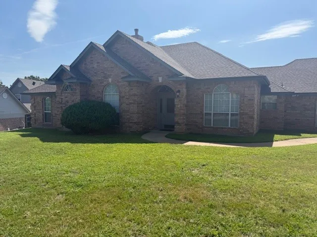 Single Family Residence For Rent in Hood County , 9703 Argyle Court, Granbury, Texas 76049, 3 Bedroom, 2 Bathroom, 2 Garage spaces, 2,277 Sqft, built in 1997, mls#21302529, Real Estate Agent in Granbury, Homes For Rent in Hood county, Homes For Rent in Granbury, Realtor in Granbury Texas, Real Estate Brokerage Independent Realty Texas, Luminita Cordes Realtor