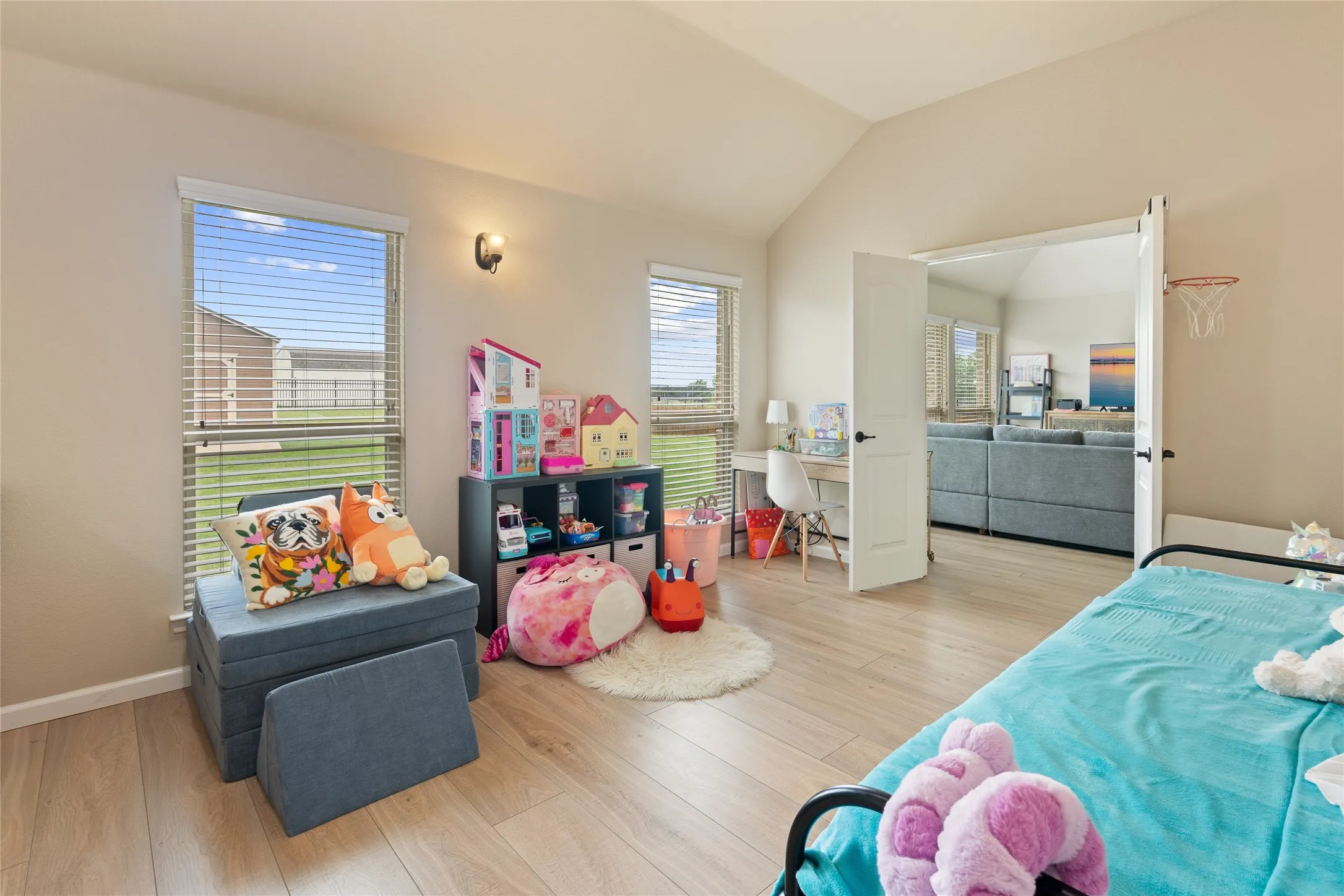 Single Family Residence For Sale in Collin County , 1455 Brewer Lane, Celina, Texas 75009, 3 Bedroom, 3 Bathroom, 3 Garage spaces, 2,774 Sqft, built in 2014, mls#21303734, Real Estate Agent in Celina, Homes For Sale in Collin county, Homes For Sale in Celina, Realtor in Celina Texas, Real Estate Brokerage Independent Realty Texas, Luminita Cordes Realtor