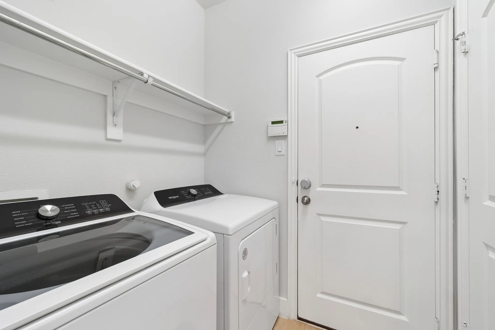Townhouse For Sale in Collin County , 388 Jacob Lane, Fairview, Texas 75069, 2 Bedroom, 3 Bathroom, 2 Garage spaces, 1,420 Sqft, built in 2017, mls#21295964, Real Estate Agent in Fairview, Homes For Sale in Collin county, Homes For Sale in Fairview, Realtor in Fairview Texas, Real Estate Brokerage Independent Realty Texas, Luminita Cordes Realtor