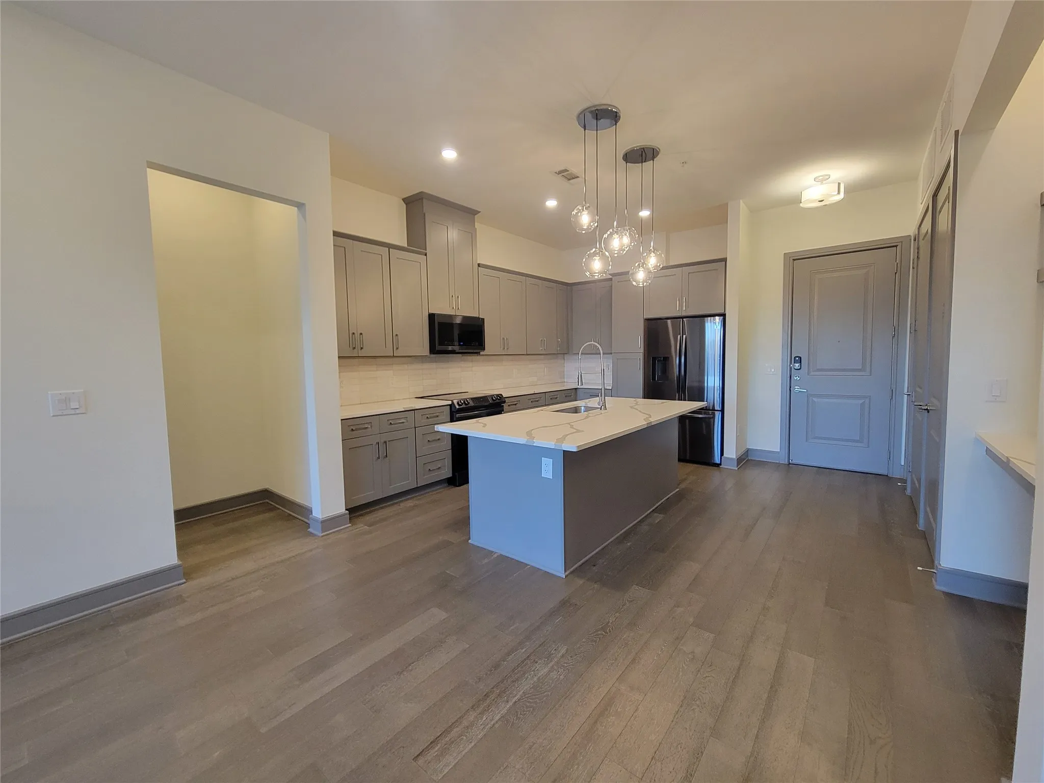Condominium For Sale in Denton County , 2700 Old Denton Road 1017, Carrollton, Texas 75007, 2 Bedroom, 2 Bathroom, 2 Garage spaces, 1,274 Sqft, built in 2022, mls#21302846, Real Estate Agent in Carrollton, Homes For Sale in Denton county, Homes For Sale in Carrollton, Realtor in Carrollton Texas, Real Estate Brokerage Independent Realty Texas, Luminita Cordes Realtor