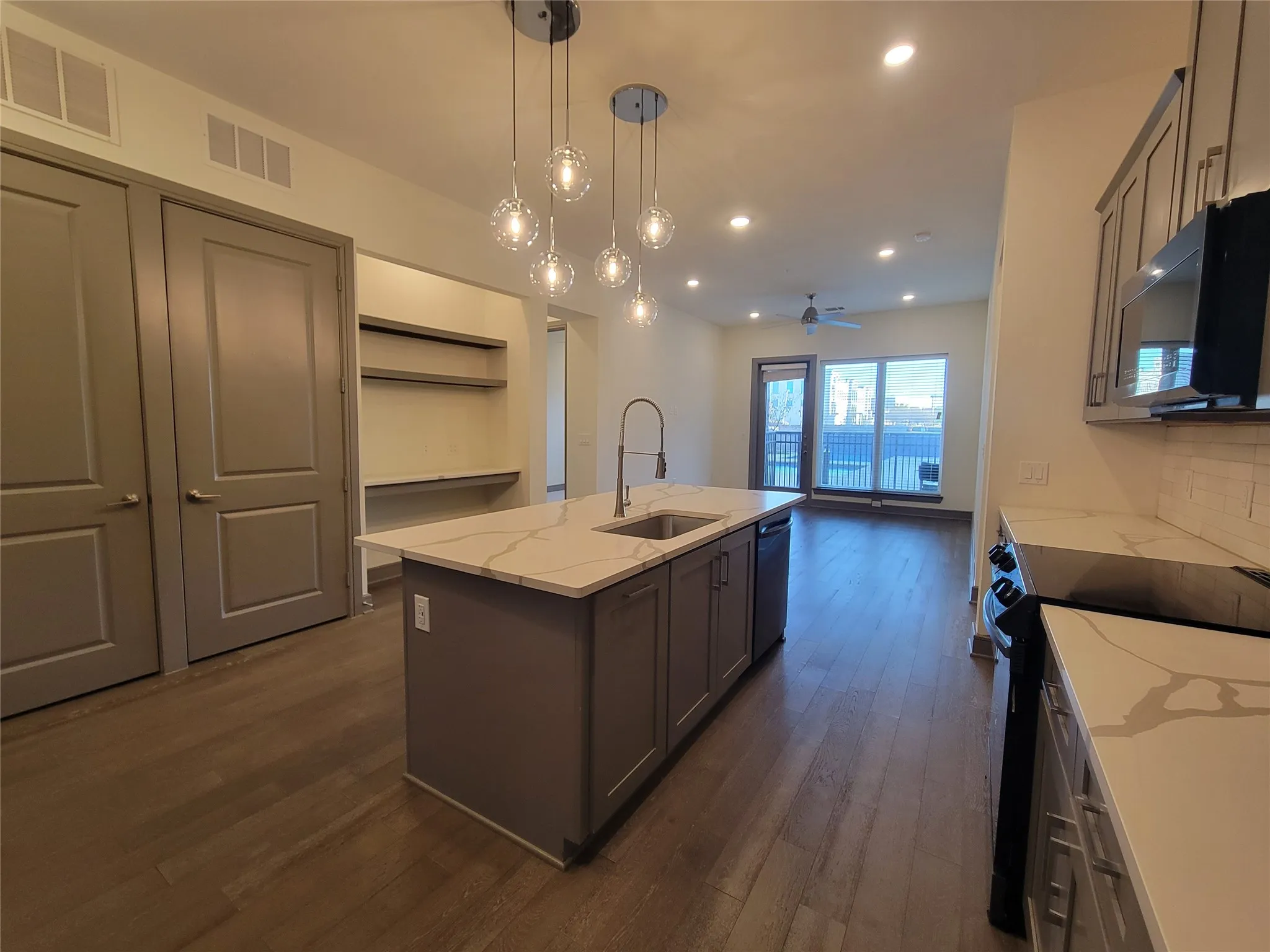 Condominium For Sale in Denton County , 2700 Old Denton Road 1017, Carrollton, Texas 75007, 2 Bedroom, 2 Bathroom, 2 Garage spaces, 1,274 Sqft, built in 2022, mls#21302846, Real Estate Agent in Carrollton, Homes For Sale in Denton county, Homes For Sale in Carrollton, Realtor in Carrollton Texas, Real Estate Brokerage Independent Realty Texas, Luminita Cordes Realtor