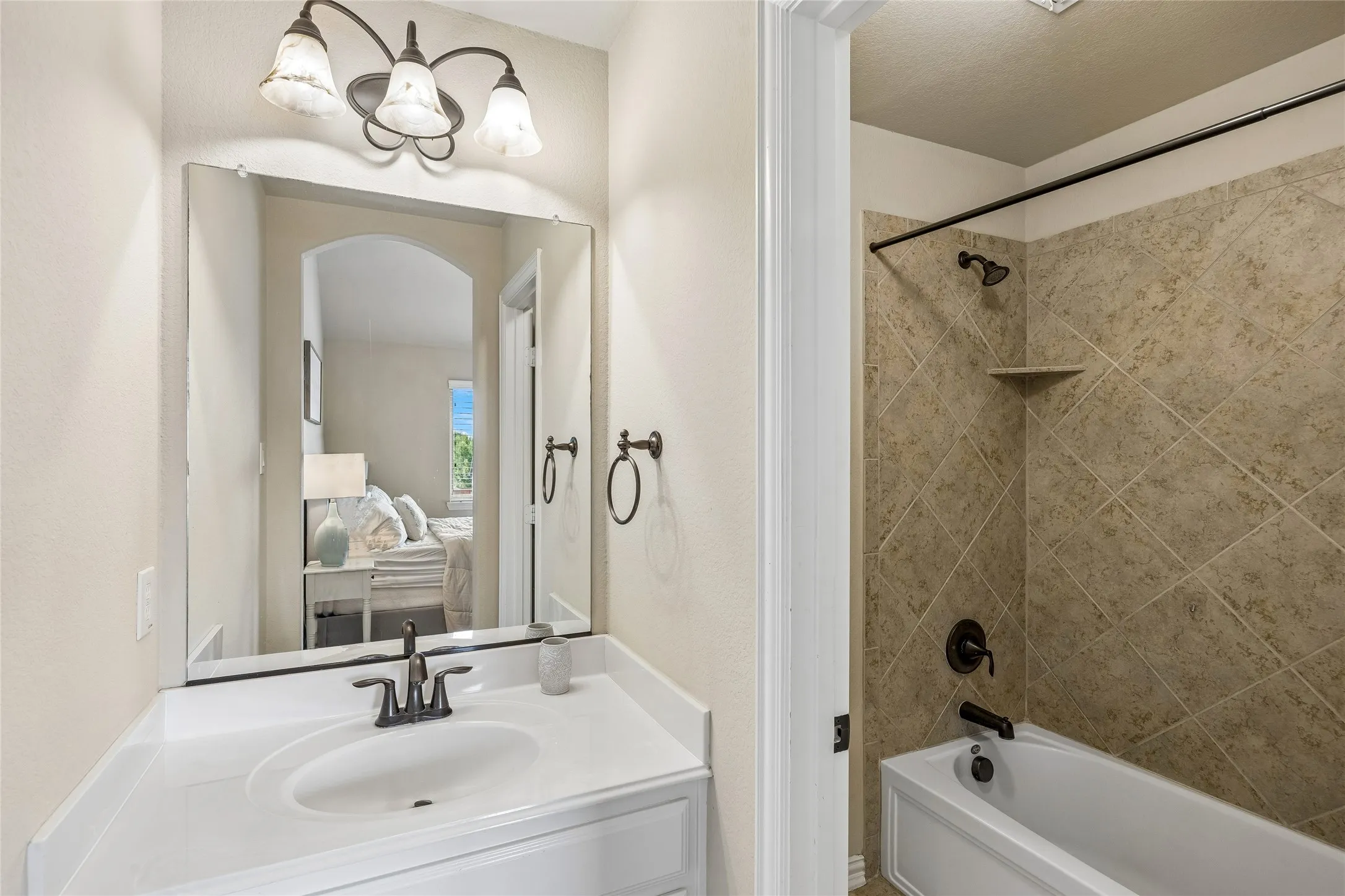 Single Family Residence For Sale in Denton County , 2543 Morgan Lane, Trophy Club, Texas 76262, 3 Bedroom, 3 Bathroom, 2 Garage spaces, 2,677 Sqft, built in 2009, mls#21303610, Real Estate Agent in Trophy Club, Homes For Sale in Denton county, Homes For Sale in Trophy Club, Realtor in Trophy Club Texas, Real Estate Brokerage Independent Realty Texas, Luminita Cordes Realtor